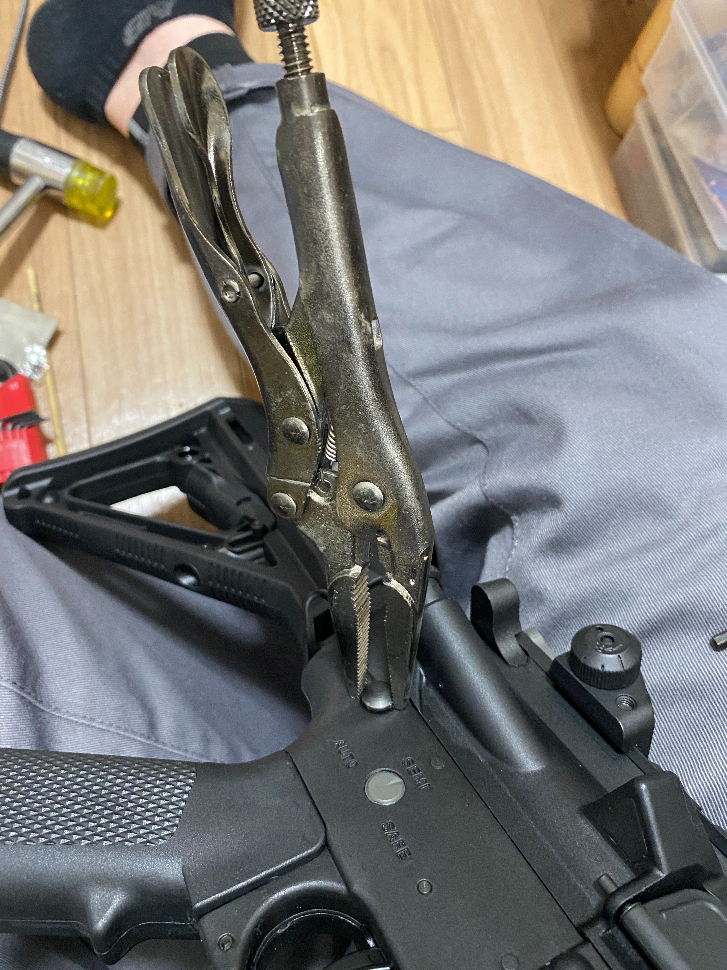 電動ガンへのSBDの取り付け カスタム 電動ハンドガン グリップ塗装 SBD取付