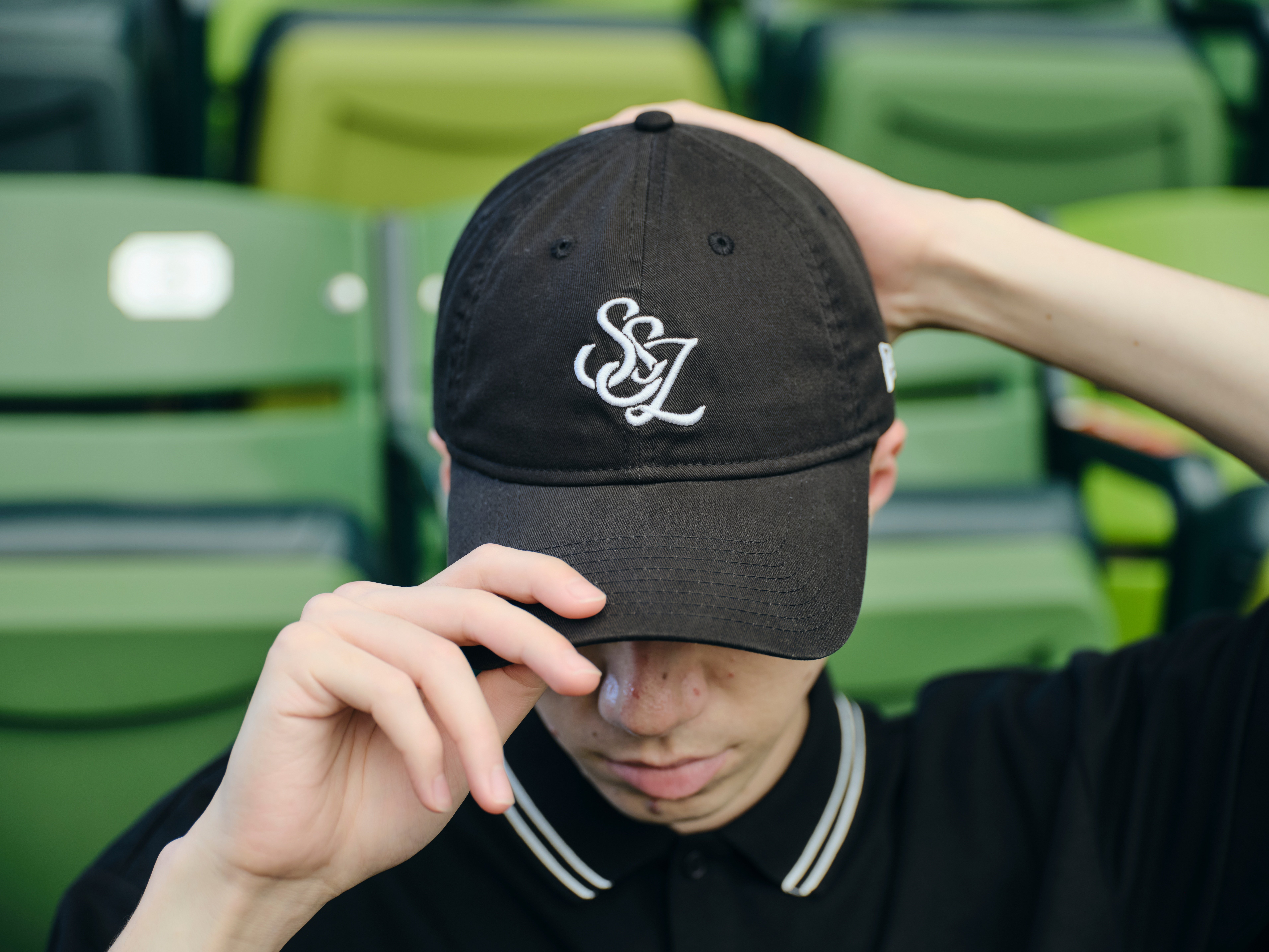 ライオンズ ユニフォーム Lサイズ ネイビー　YOSUKE AIZAWA ライオンズ ユニフォーム Lサイズ ネイビー YOSUKE AIZAWA