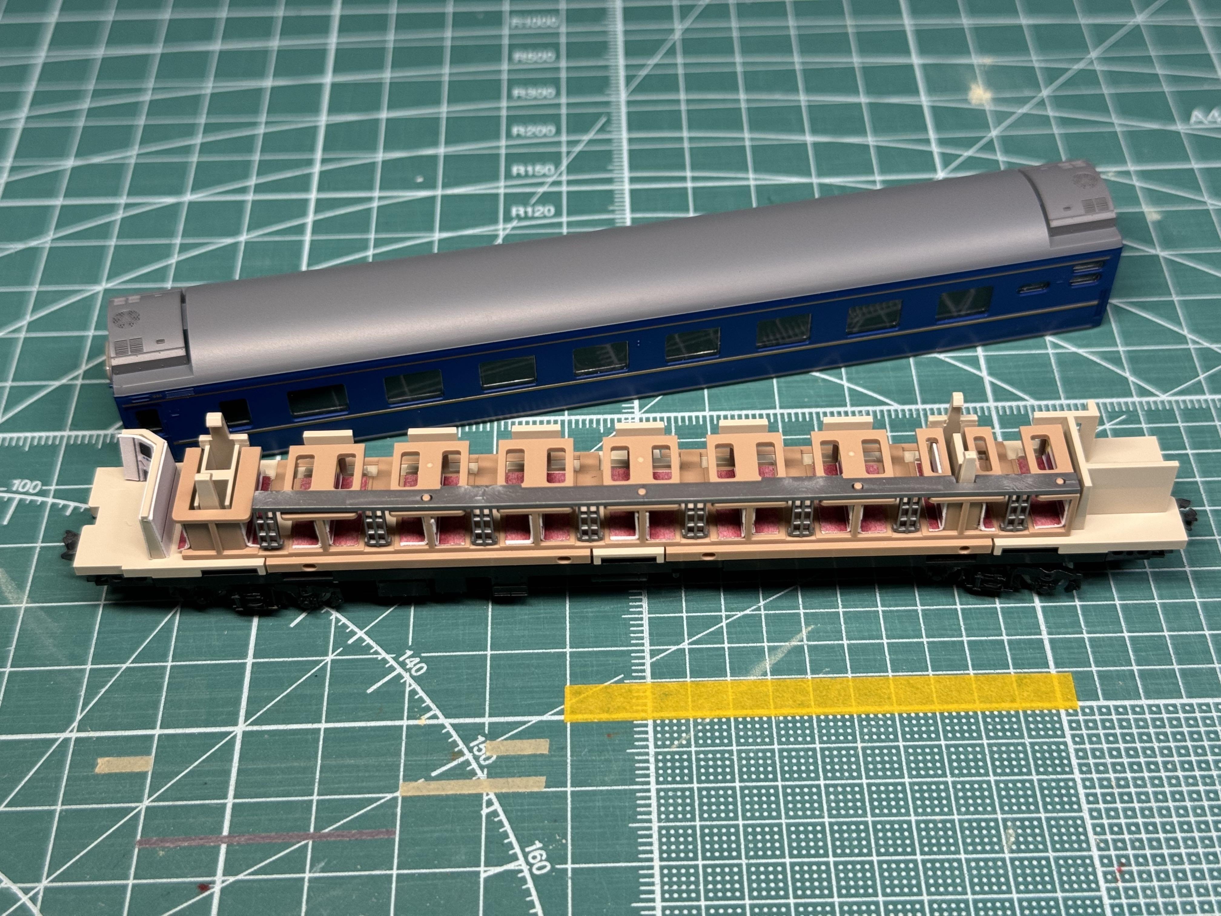 3014 北斗星 開放B寝台「オハネ25-0、100（東）」内装クラフトシート