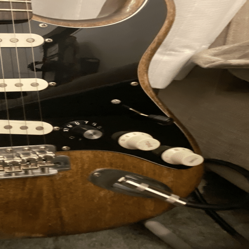 ほぼ素人がゆるく手がける完璧を目指さないguitar DIY 21 魔改造