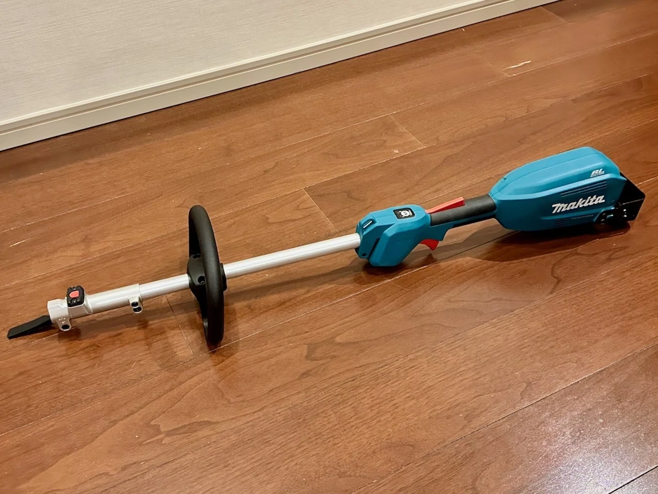 マキタ充電式スプリットモーターが1台◯役であまりにも便利すぎる件