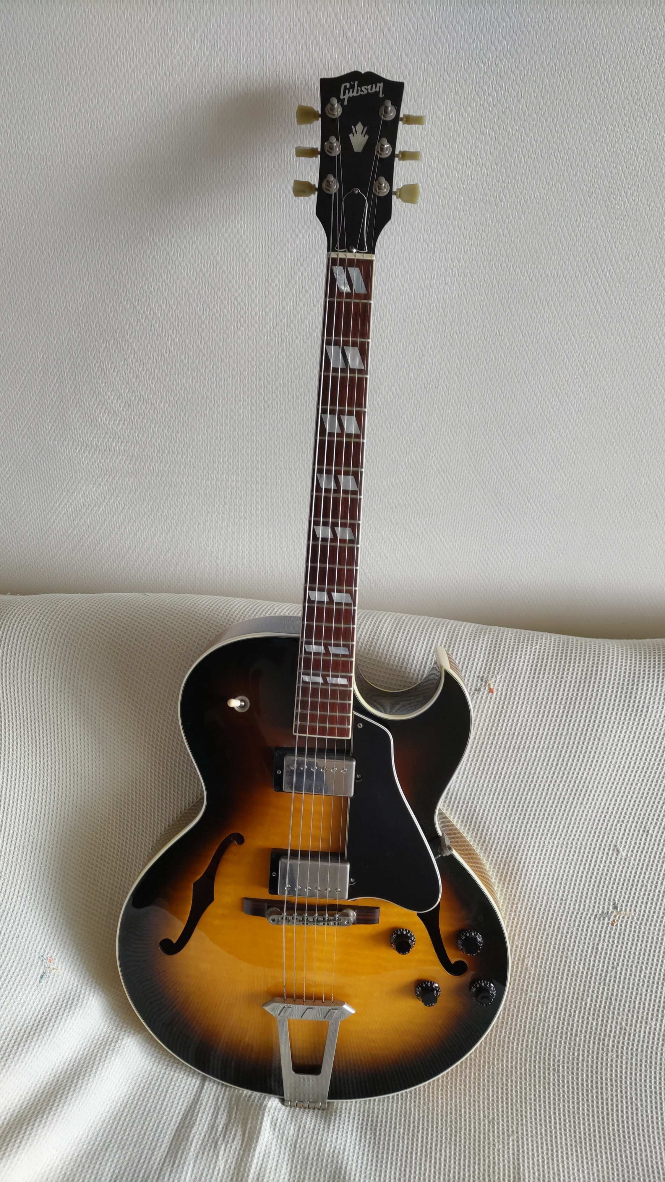 Epiphone アコースティックベース フレットレス【値下げ中】 Epiphone アコースティックベース フレットレス【値下げ中