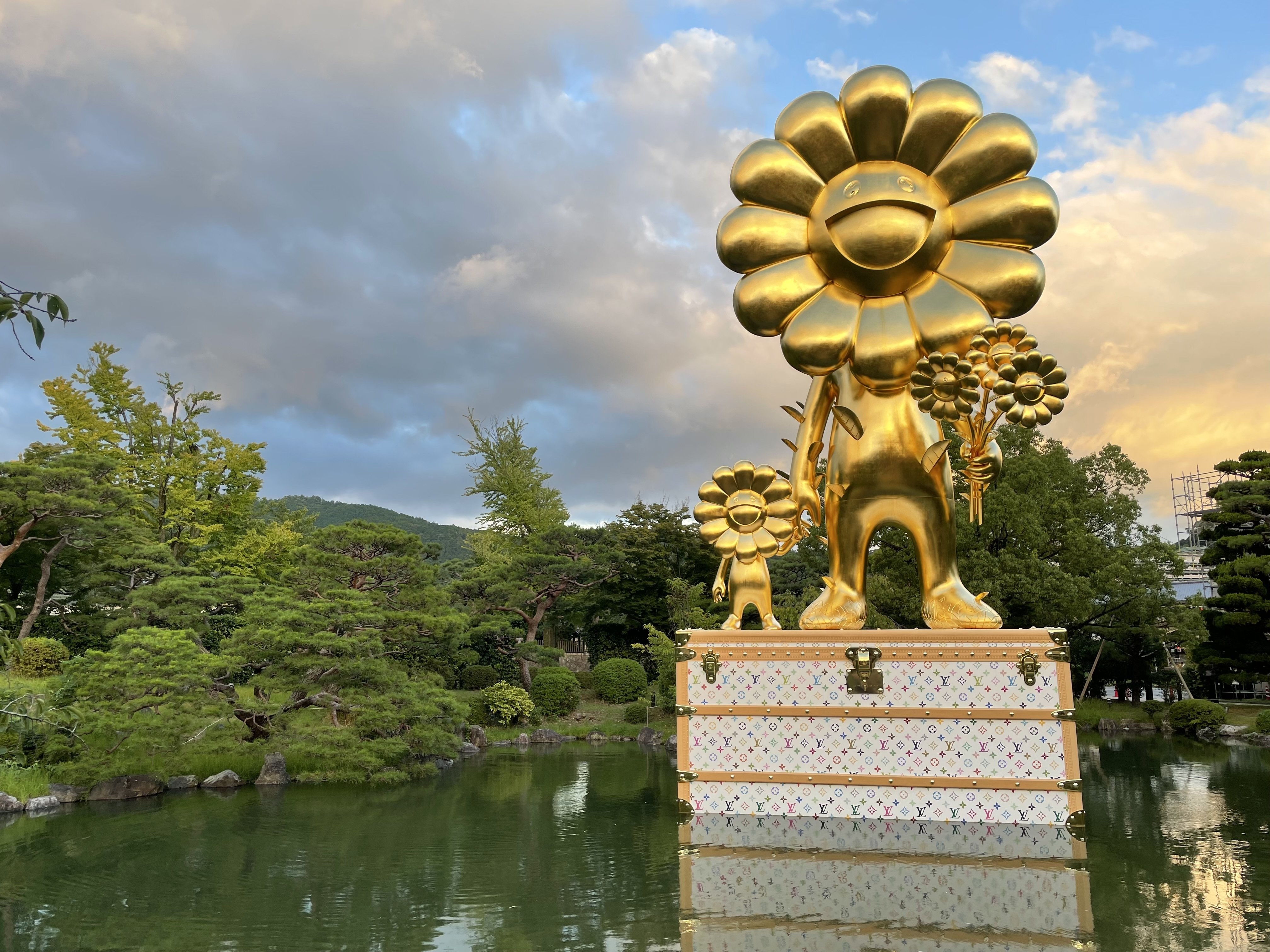 ここは生きる力をくれる場所。私の愛する美術館｜あをそめ.