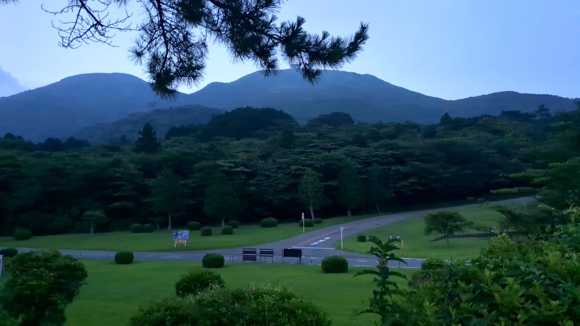 東山魁夷と日本の夏 山種美術館｜kaji
