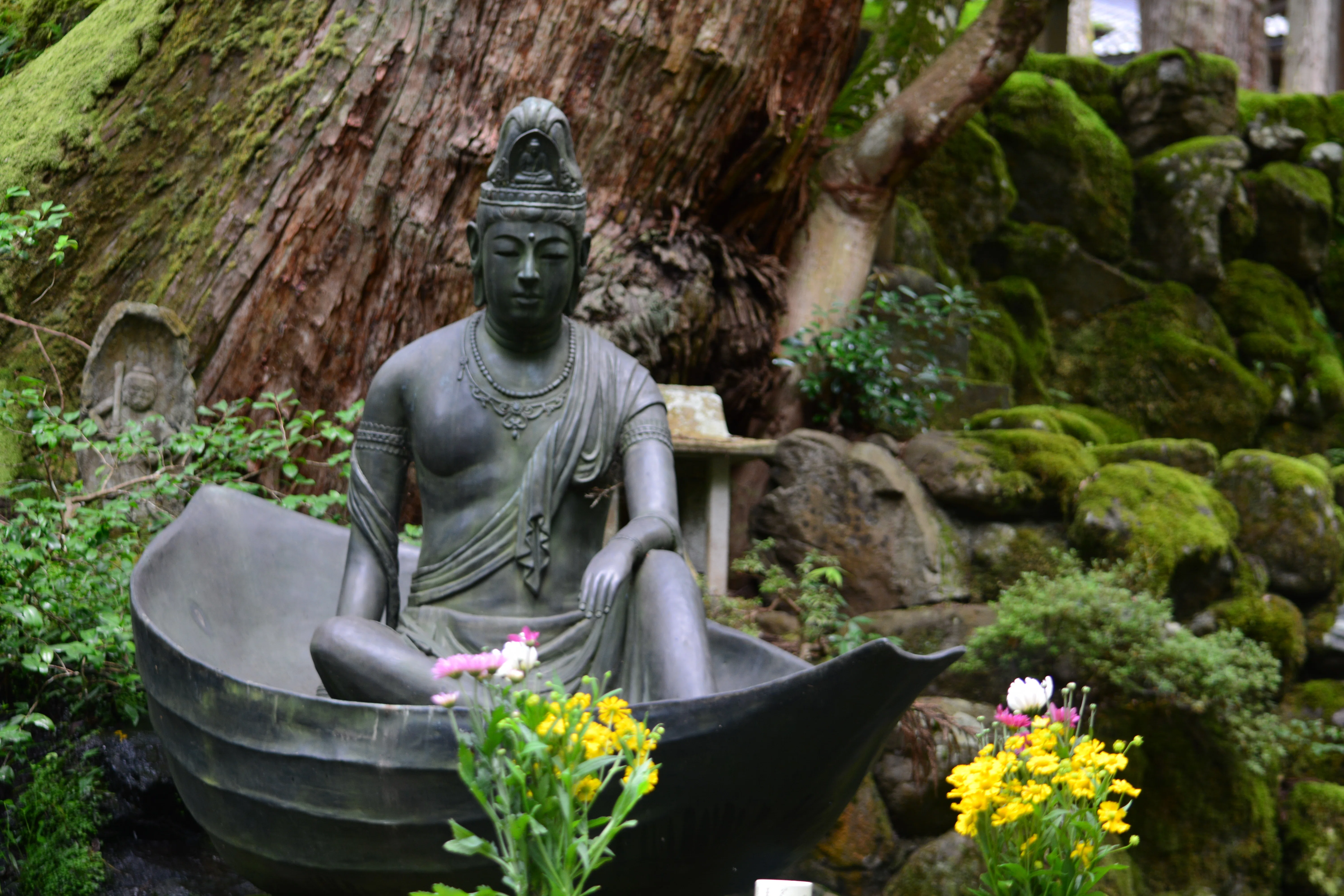 大本山永平寺の廊下に掲示されていた「仏心」｜志鷹英男（ShitakaHideo）