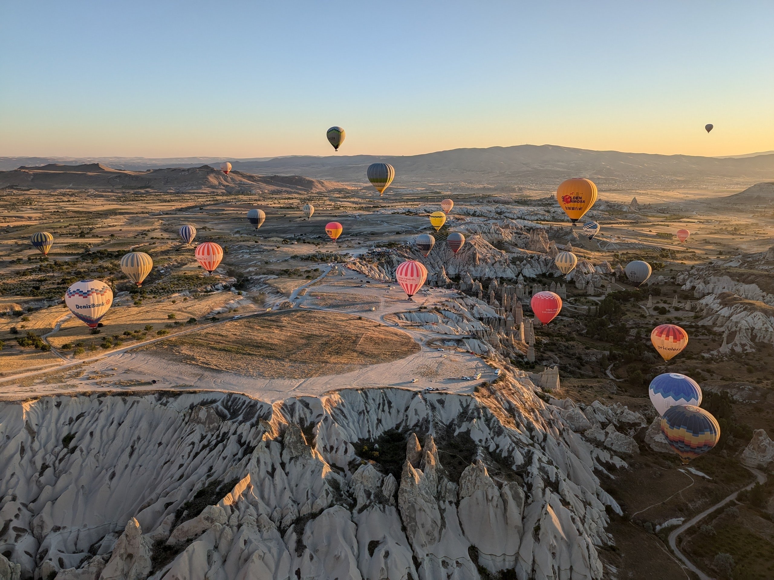 トルコ旅行(10) 気球から見るカッパドキア｜Hiroyuki KONNO