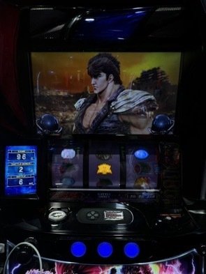 ひかり　スマスロ　北斗　拳王パネル スマスロ北斗の拳」に拳王パネルが登場! 導入は8月予定だ。