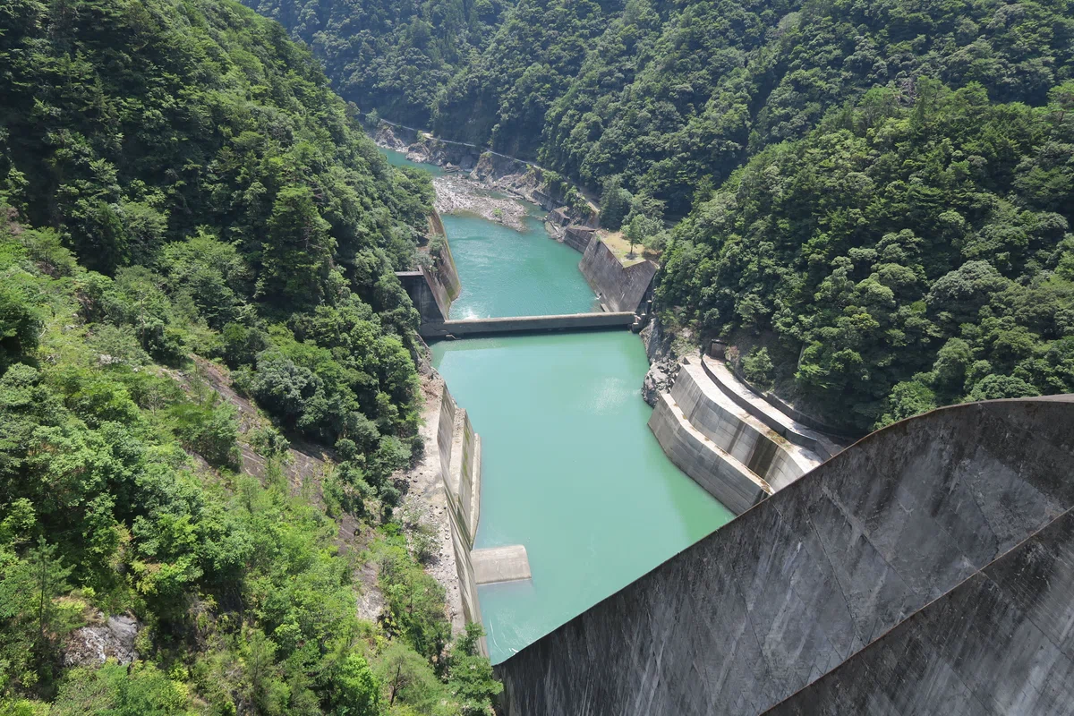 佐久間ダム 静岡県 減勢池