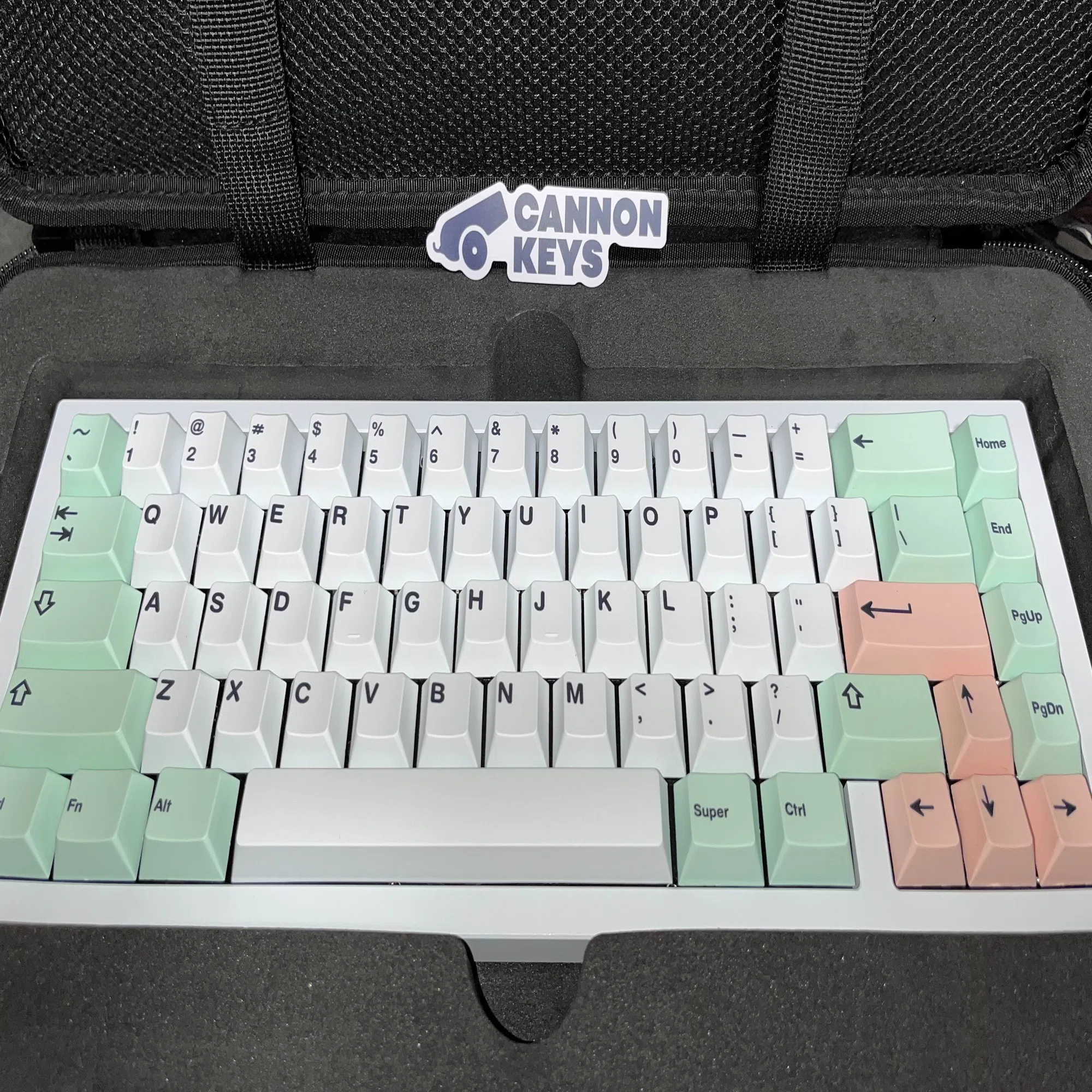 s*a様 Brutal V2 GMK Minimal V2 2構成 オークション Brutal V2を作った件について｜Ball