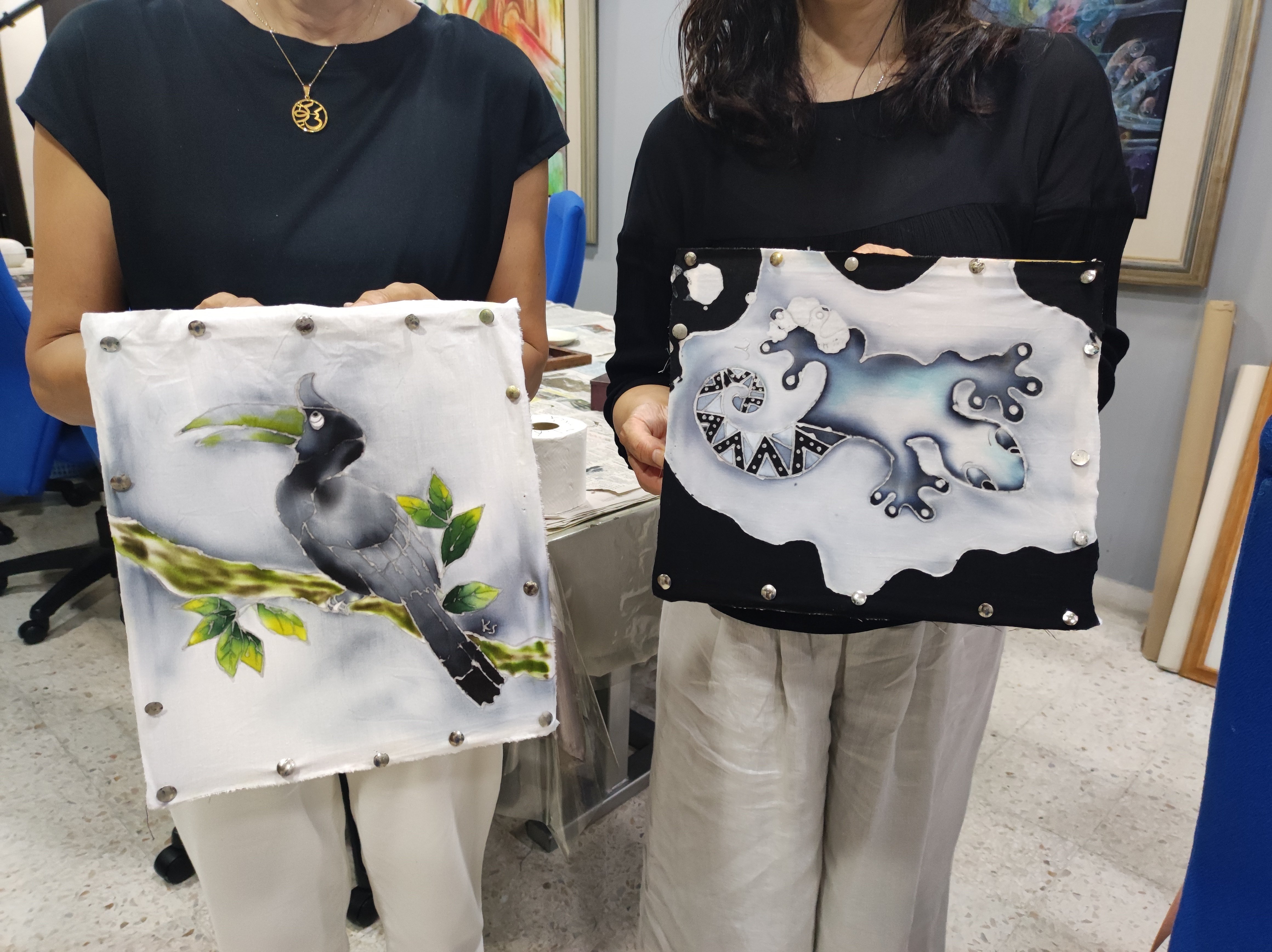 バティック染め　絵　ホーンビル　マレーシア バティック染め 絵 ホーンビル マレーシア バティック染め 絵