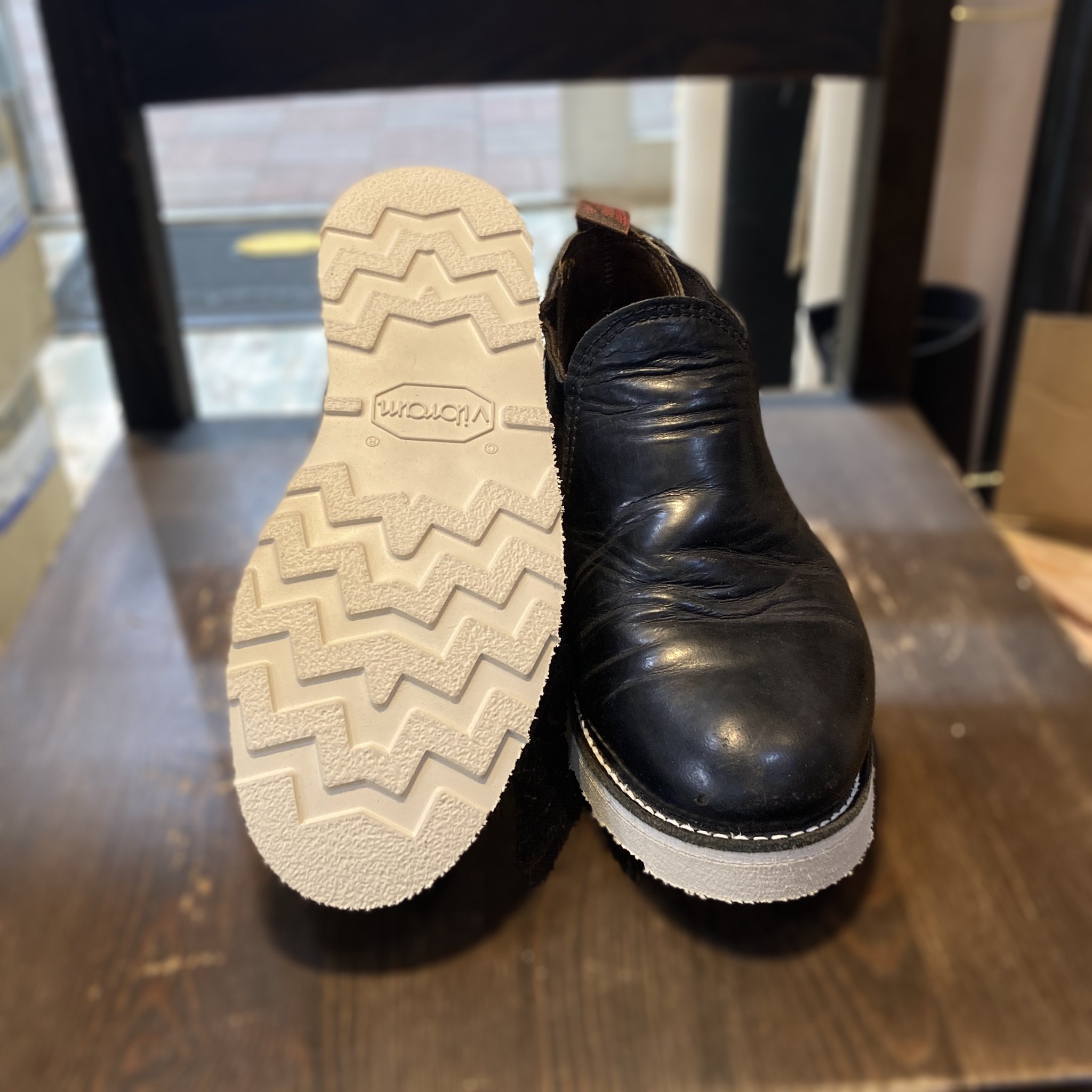 Resoled/リソール】Red Wing#8142 ROMEOのソール交換|CREA Resoled/リソール】Red Wing#8142 ROMEOのソール交換|CREA
