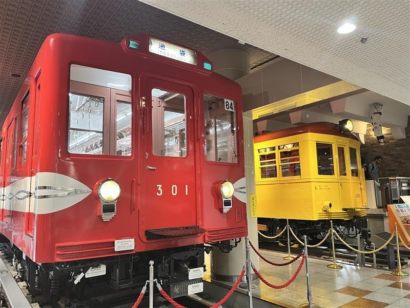 丸ノ内線300形のトップナンバーがやってきた！/ メトロの缶詰