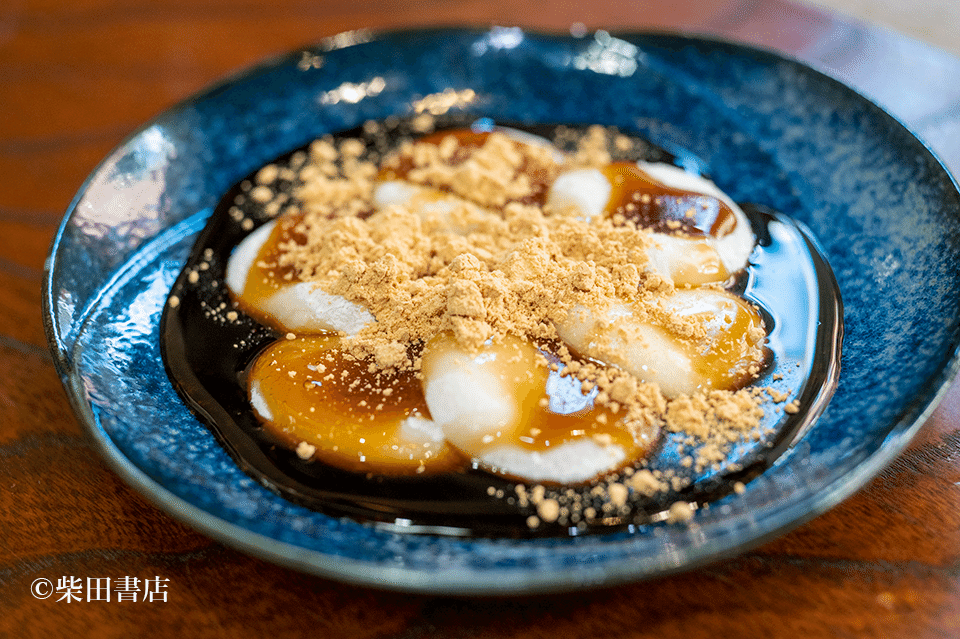 あべかわもちページ♡⃜ 和菓子、この味《餅甚のあべ川餅》｜『café-sweets』編集部