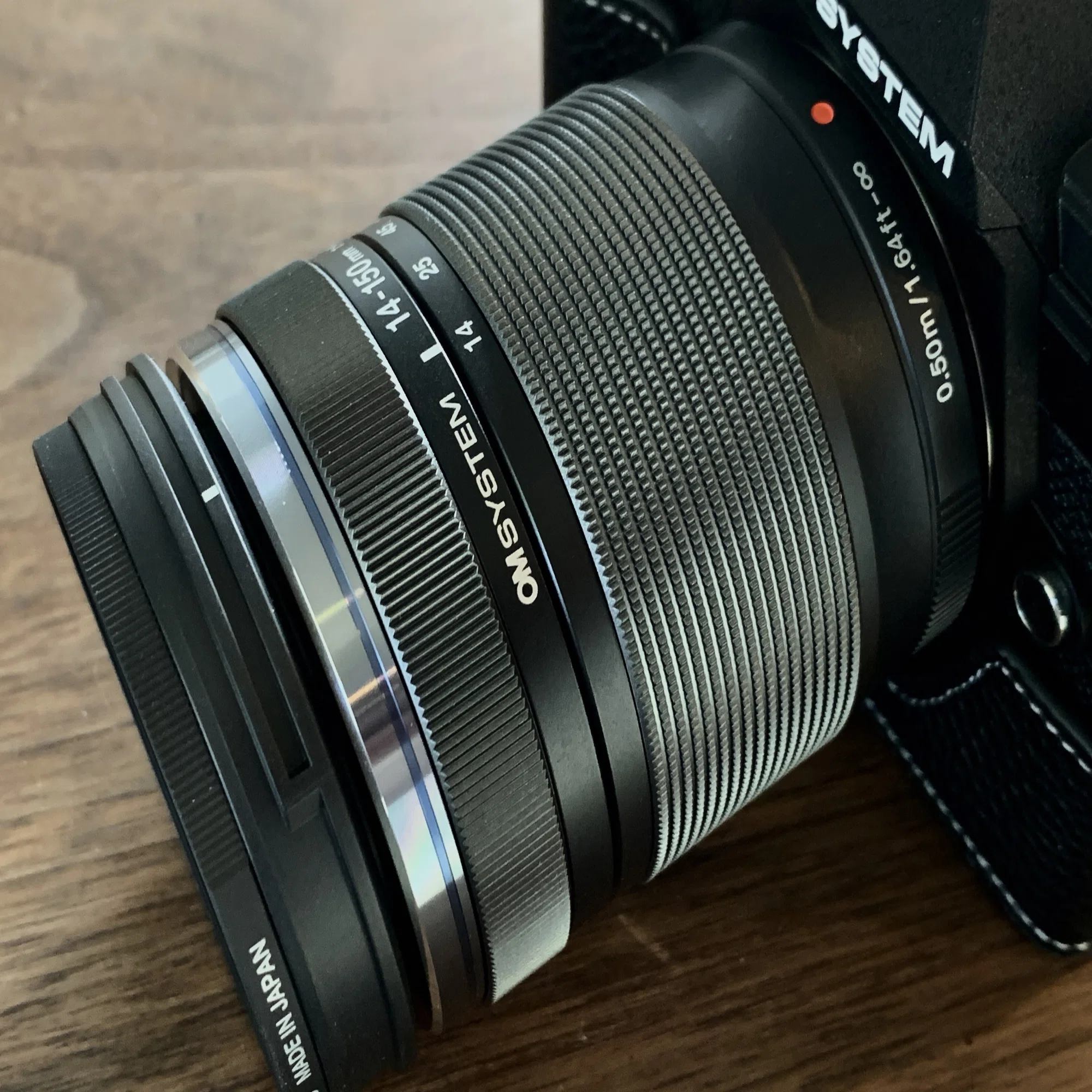 13 M.ZUIKO 14-150mm F4.0-5.6 Ⅱ（換算28-300mm）とOM-5は、マイクロ 