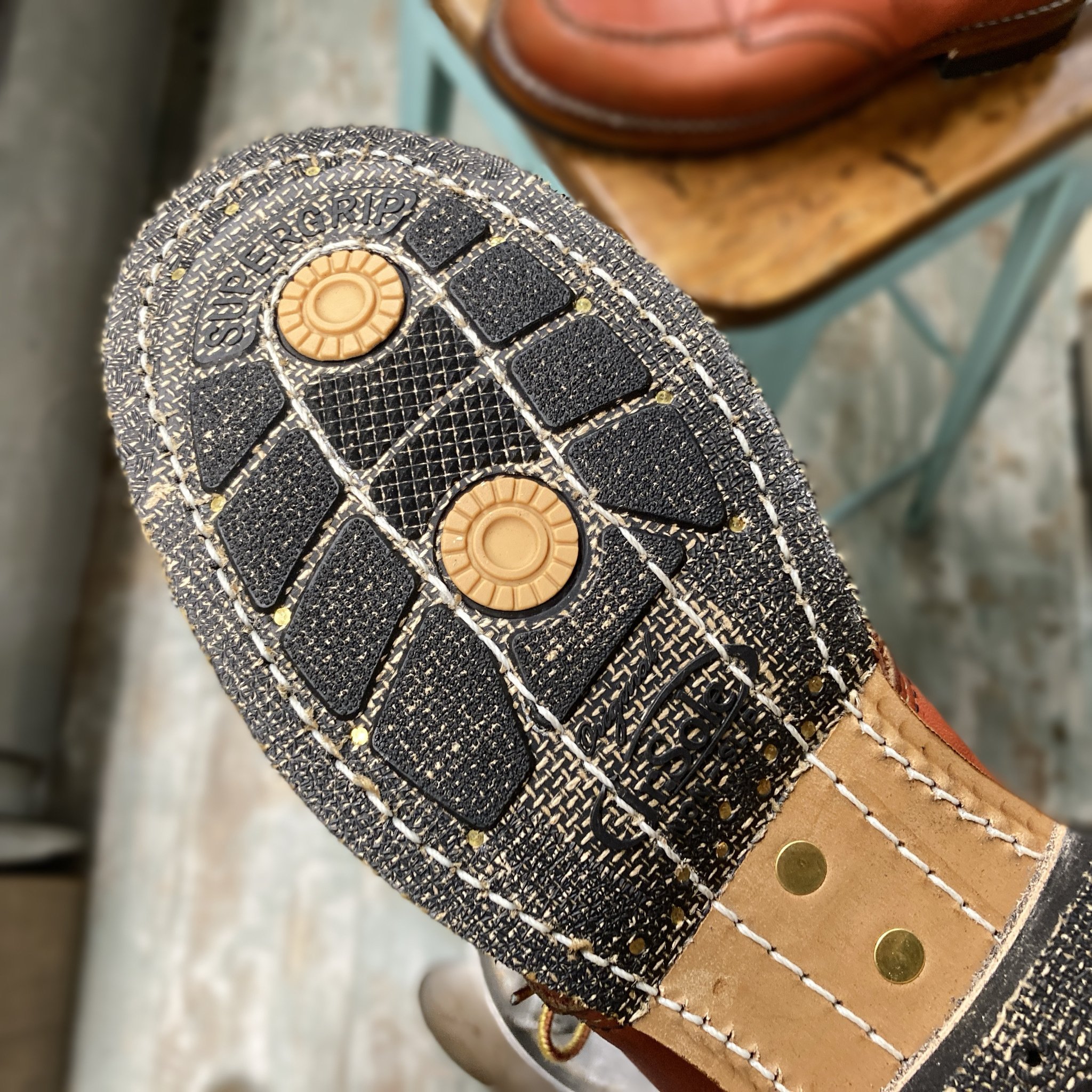 リソール/ソールカスタム】Red Wing#8875のオールソール｜CREA Repair