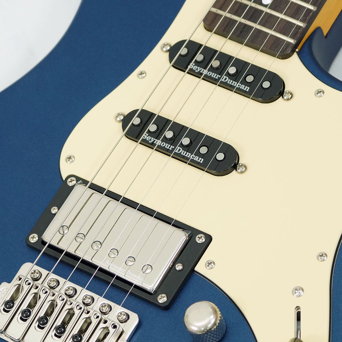 魅惑の艶消しブルー!大人気「YAMAHA PACIFICA612VIIX (MSB)」の 魅惑の艶消しブルー!大人気「YAMAHA PACIFICA612VIIX (MSB)」の