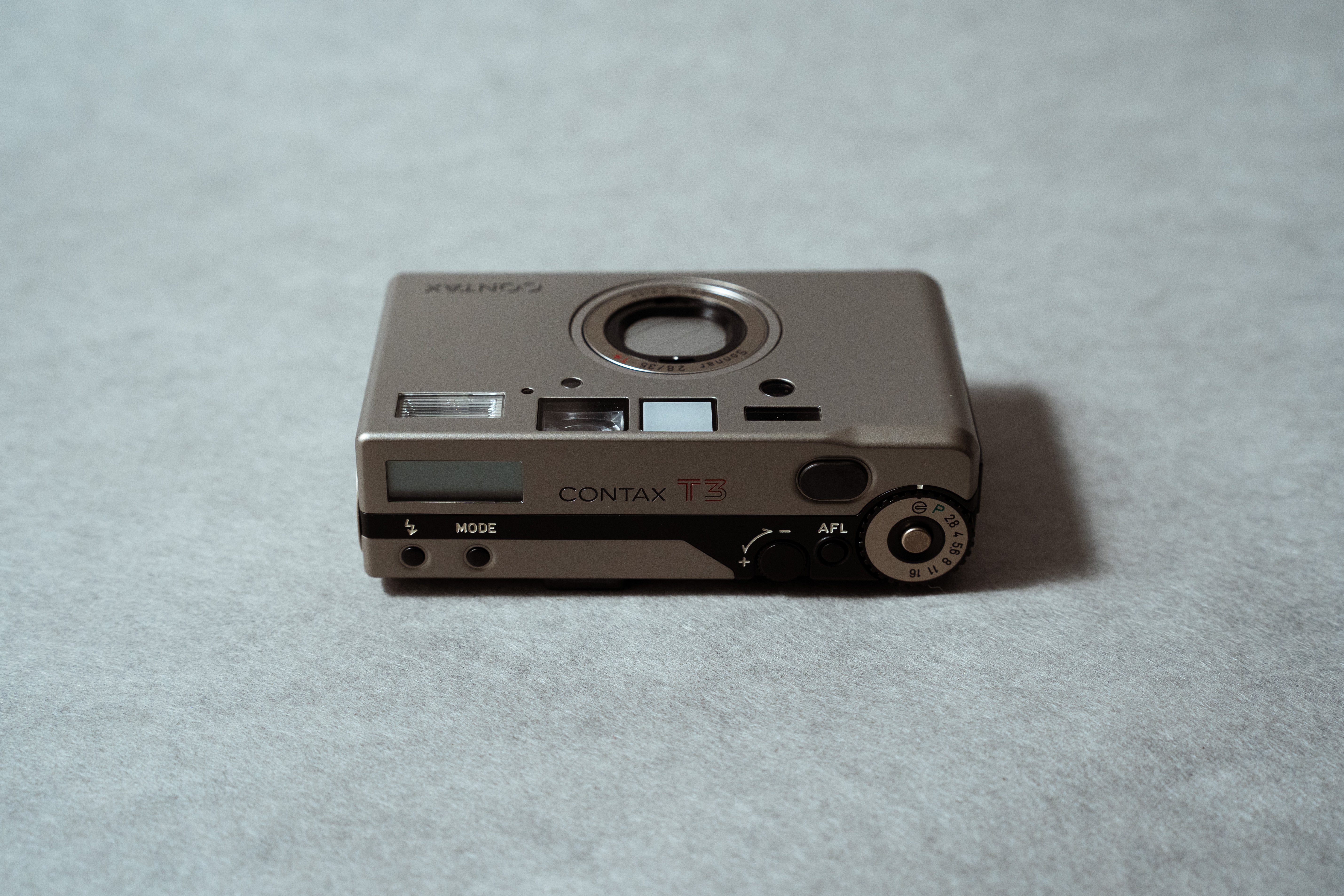 CONTAX T3というカメラのお話|和数 CONTAX T3というカメラのお話|和数