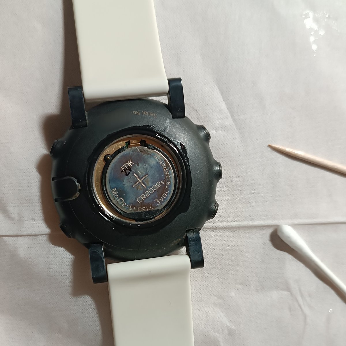 SUUNTO コア ブラック ベルト付き 電池なし SUUNTO CORE 腕時計 スント箱・交換ベルト付き・電池 スントコア　ブラック　電池ベルト交換済