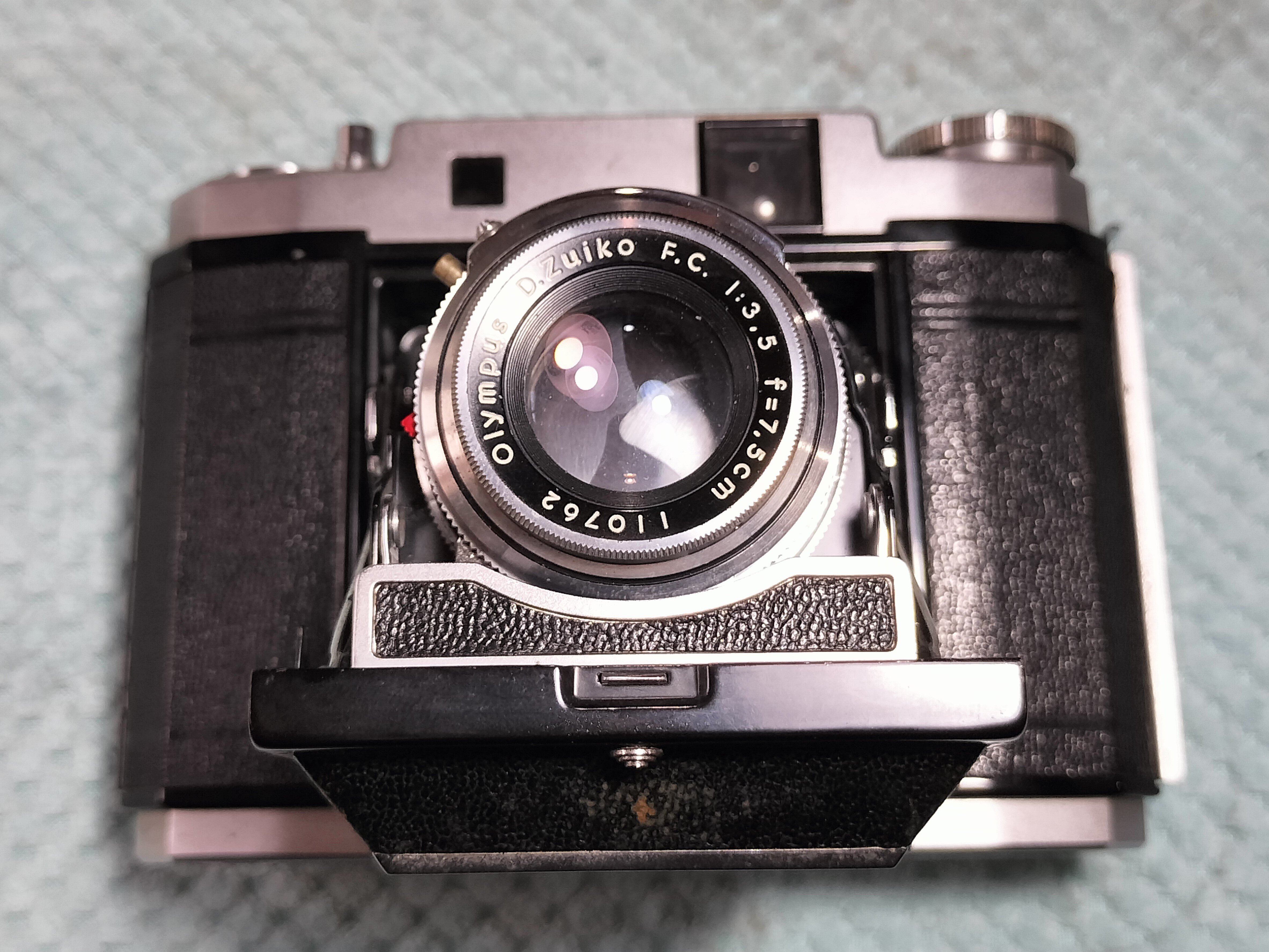 マミヤシックス オートマットの分解｜フィルムカメラ修理の