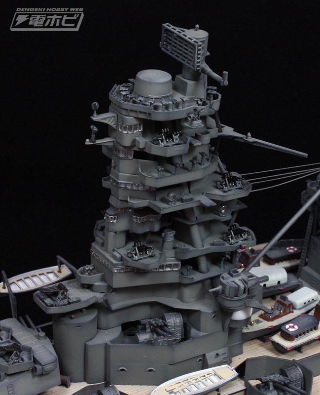 航空戦艦へと改装された「伊勢／日向」の“艦橋のみ”をフジミ模型が1/350のビッグスケールでキット化！伊勢か日向の選択式で展示用台座と艦名シール付き!!｜電撃ホビーウェブ  note臨時出張所