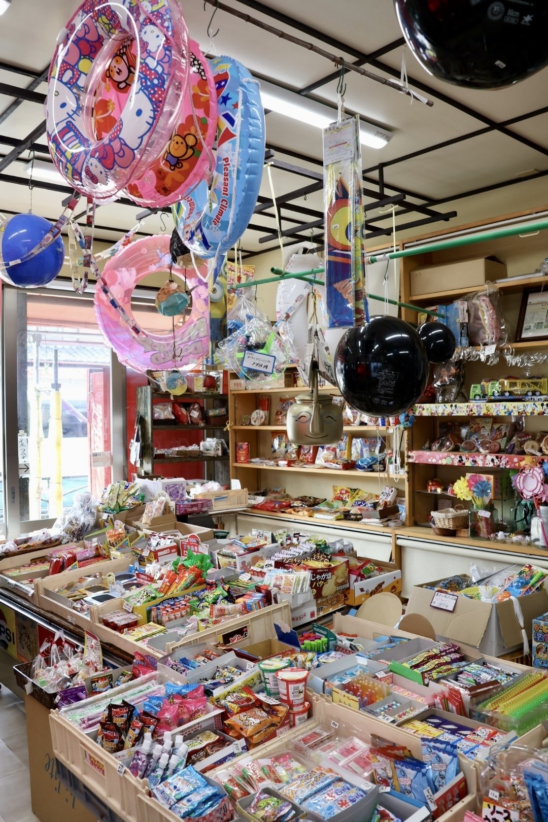 駄菓子屋さんガラスケース。訳あり！