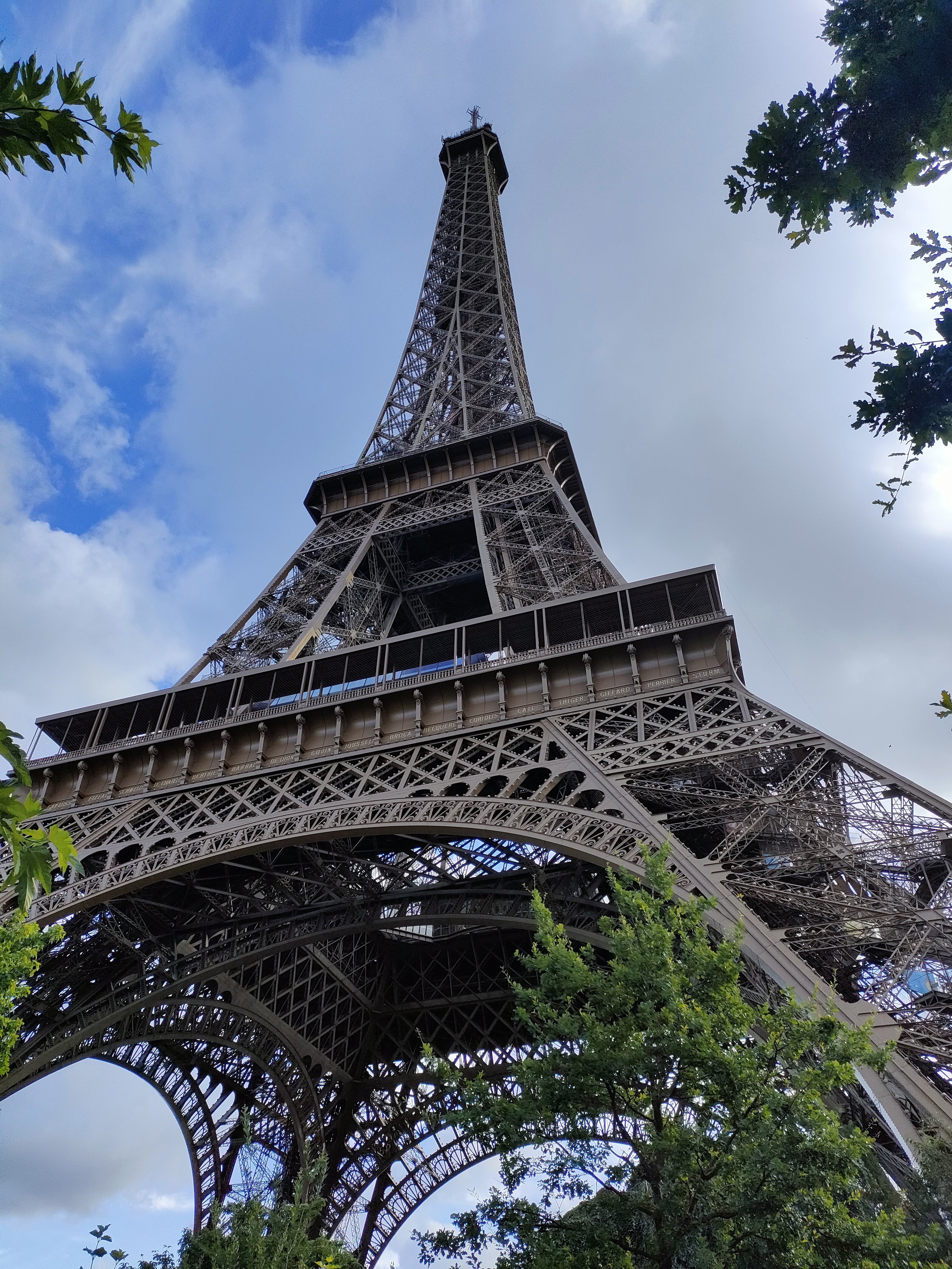 パリ旅】3日目エッフェル塔&セーヌ川｜かい 家事旅事綴ってます