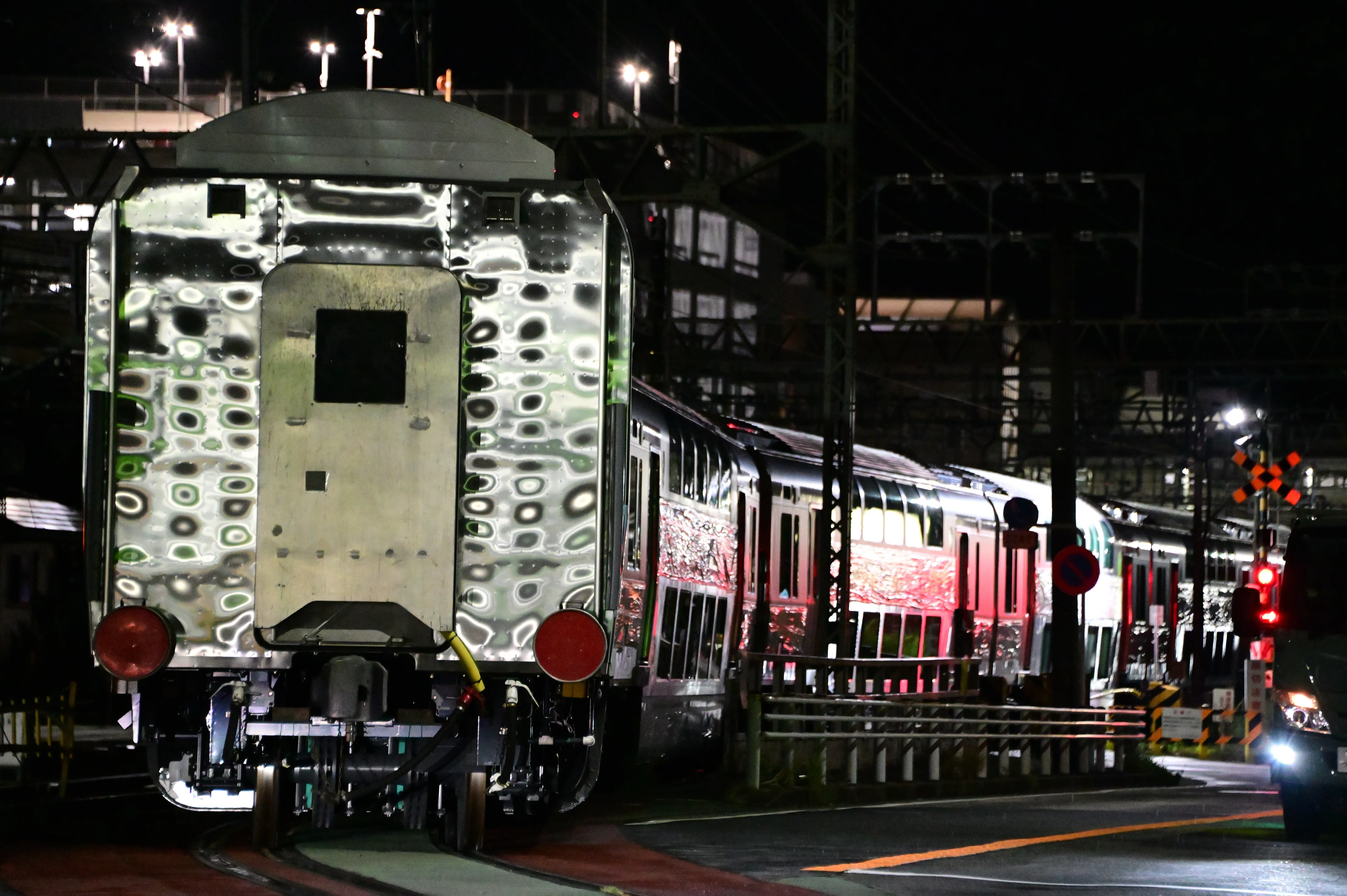 J‐TREC出場】【JR東日本】 E233系0番台グリーン車(サロE232-45〜48+