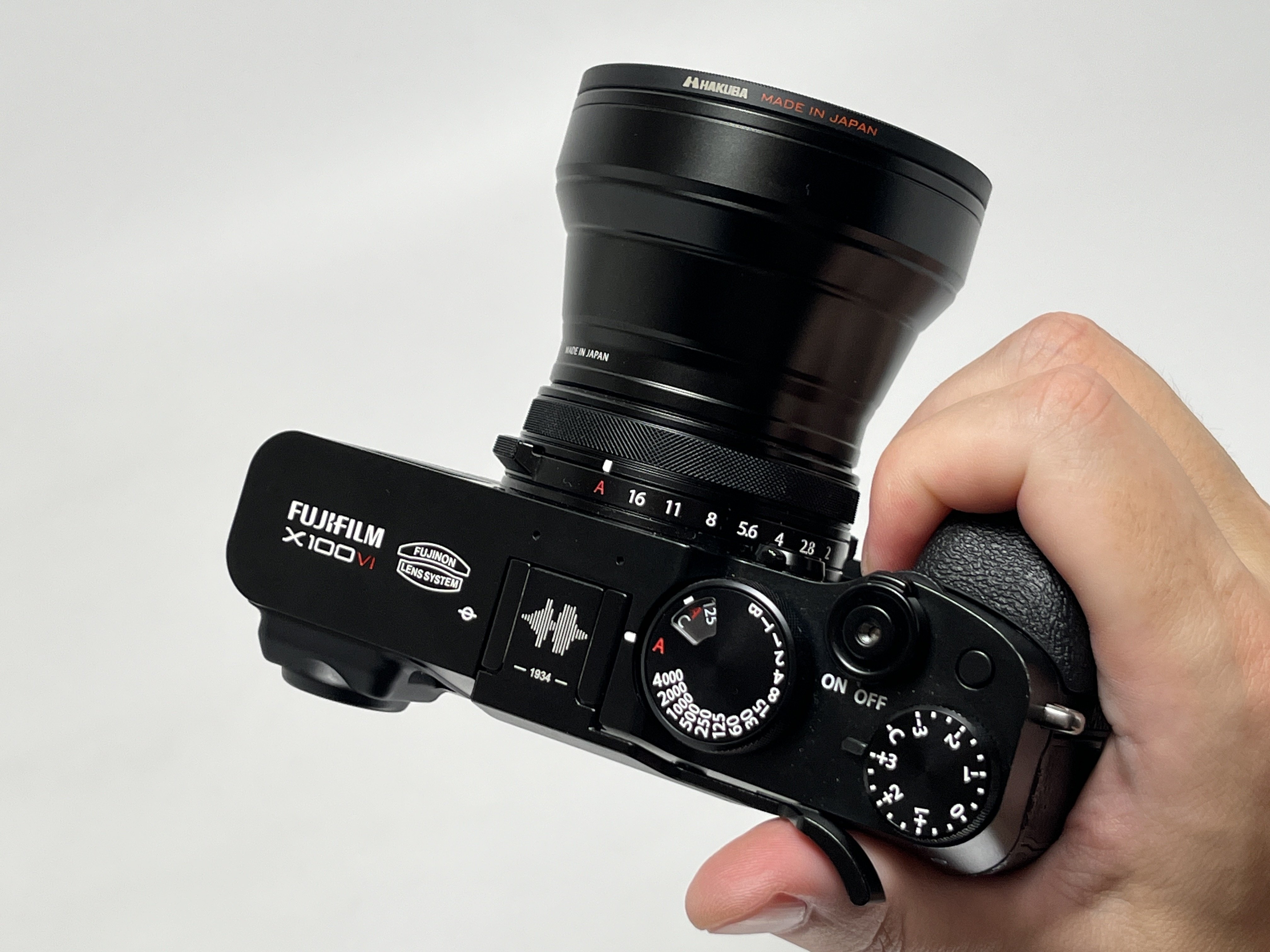 FUJIFILM X100VIにサムレストを付けてみた話|KuroBox FUJIFILM X100VIにサムレストを付けてみた話|KuroBox