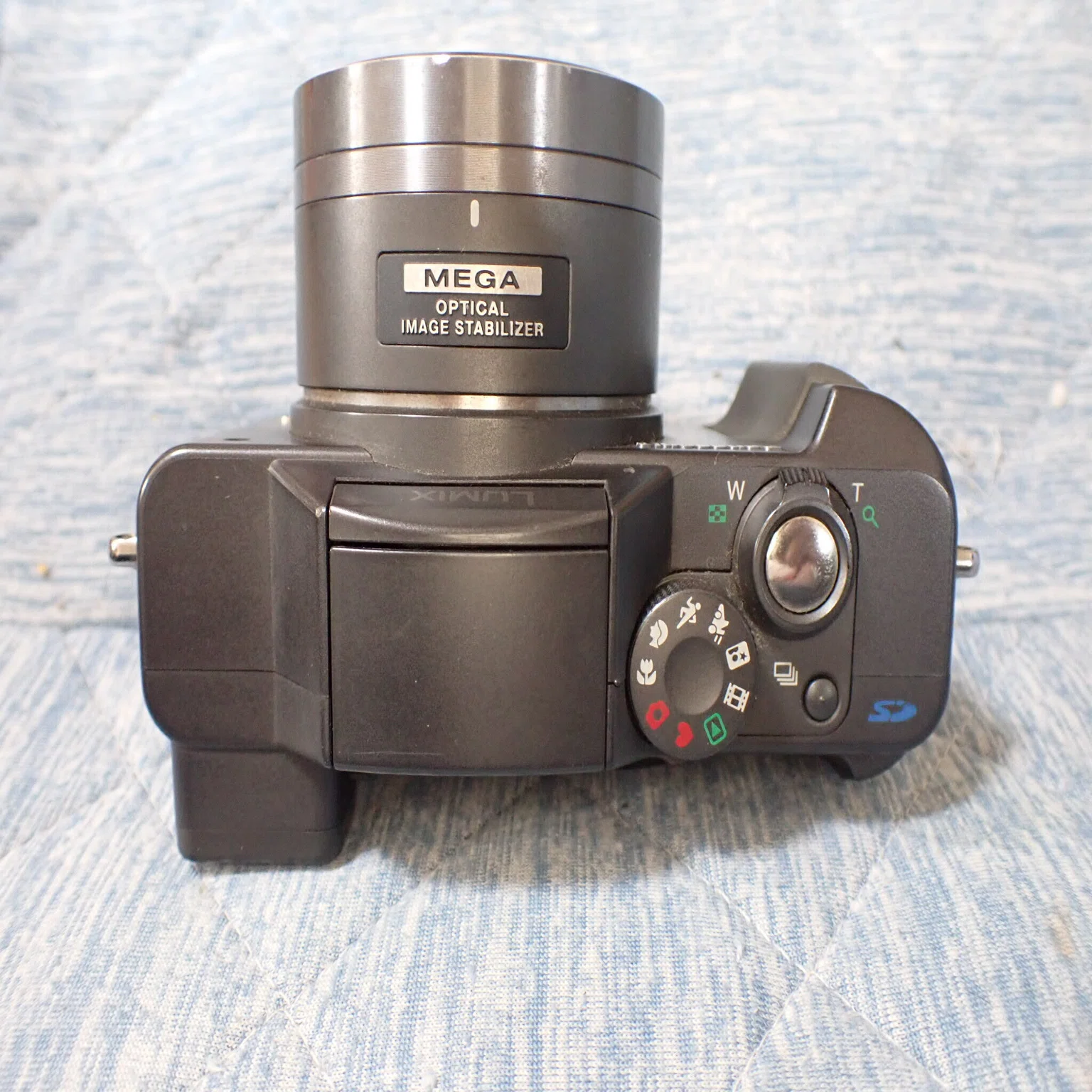 懐かしい、Lumix DMC-FZ1｜セるしうす