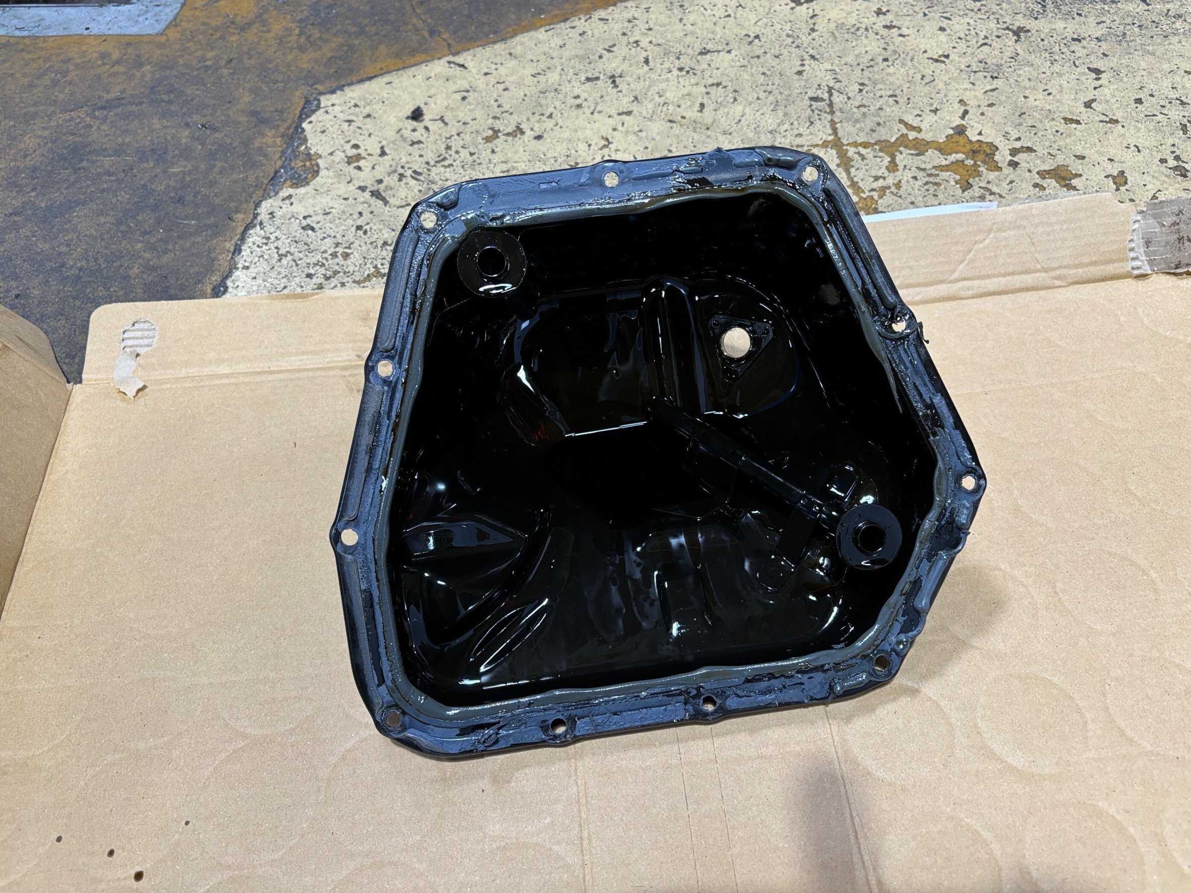 ZN8 GR86やZD8 BRZにレボリューション製オイルパンバッフル ZN8 GR86やZD8 BRZにレボリューション製オイルパンバッフル