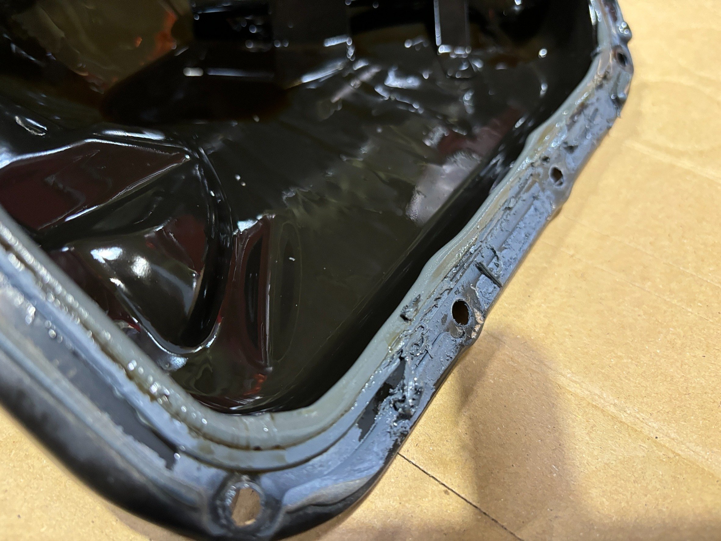 ZN8 GR86やZD8 BRZにレボリューション製オイルパンバッフル