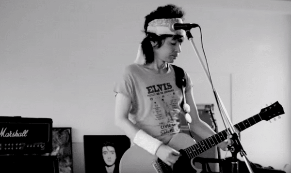 ブルーハーツ マーシー 真島昌利 ザ・クロマニヨンズ真島昌利が初の著書発売、ビートルズとの