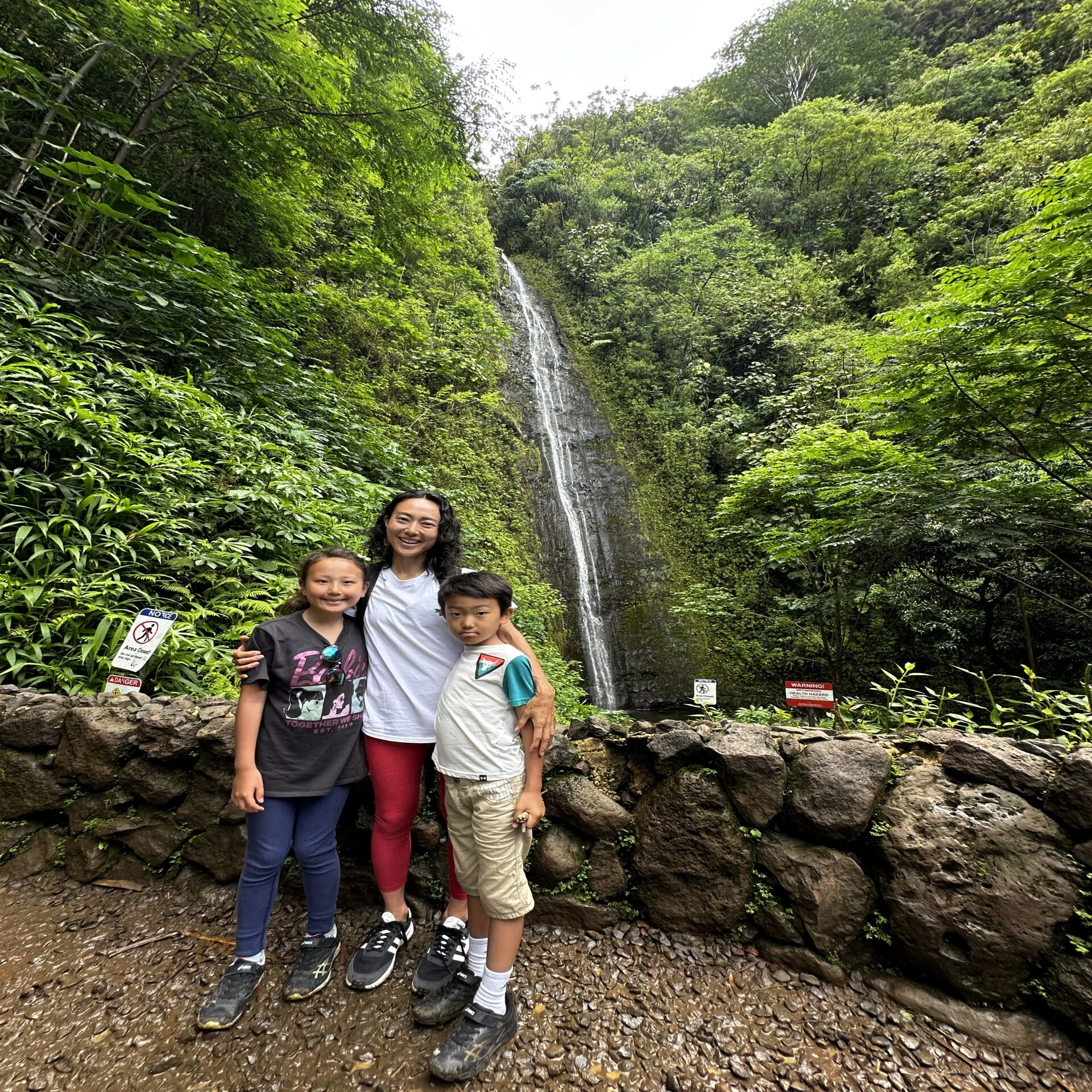 ハワイ日記【ホノルル】マノアの滝とワイキキビーチ｜青山さやか｜旅note