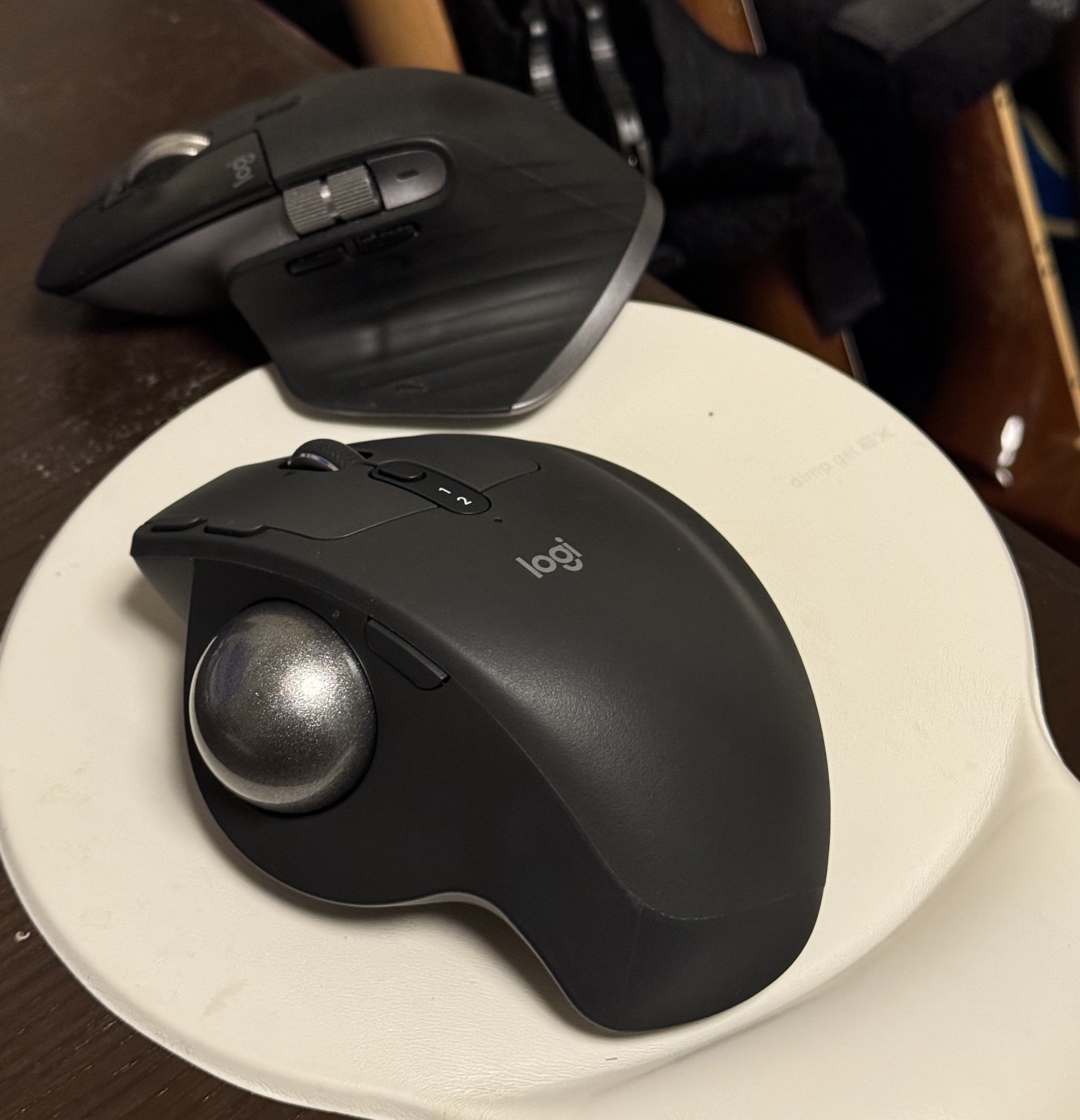 初のトラックボールマウス Logicool MX ERGOの導入|Croquetteギター機材研究 初のトラックボールマウス Logicool MX ERGOの導入|Croquetteギター機材研究