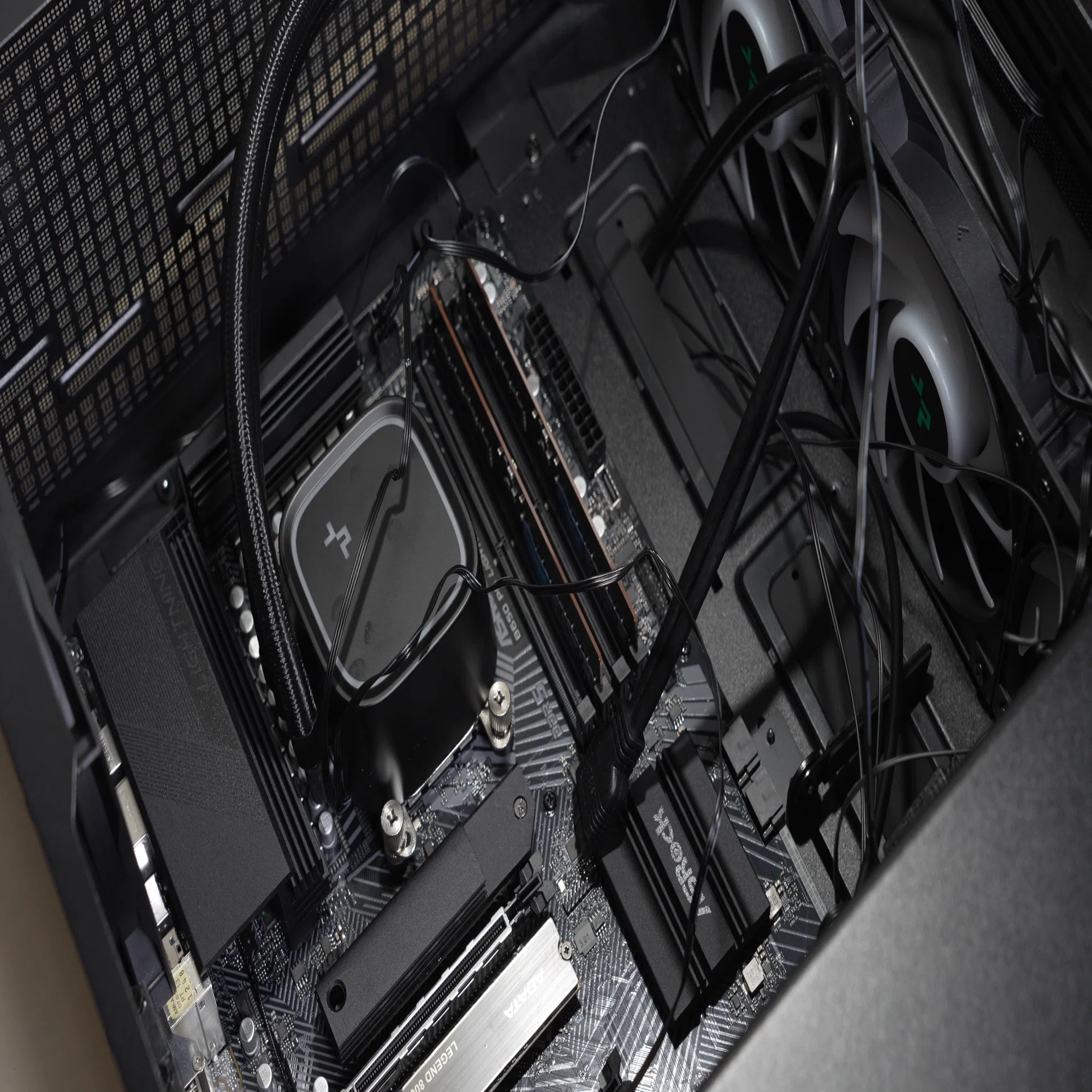 Ryzen9】写真を全力で楽しむパソコンを自作した【RTX4070TiSuper