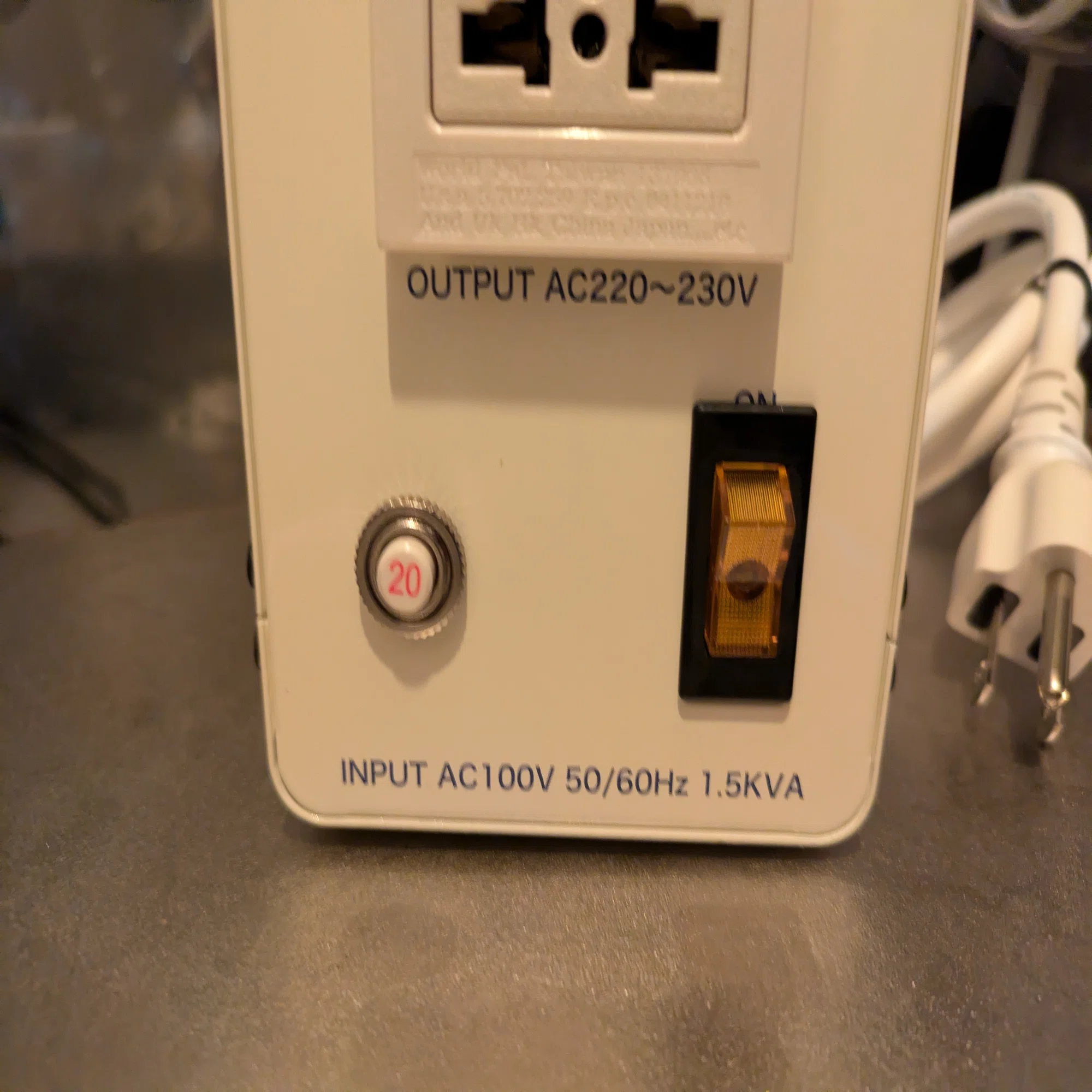 スワロー電機】「PAL-1500UE-DN 高容量/昇圧変圧器 PAL-1500UE-DN 