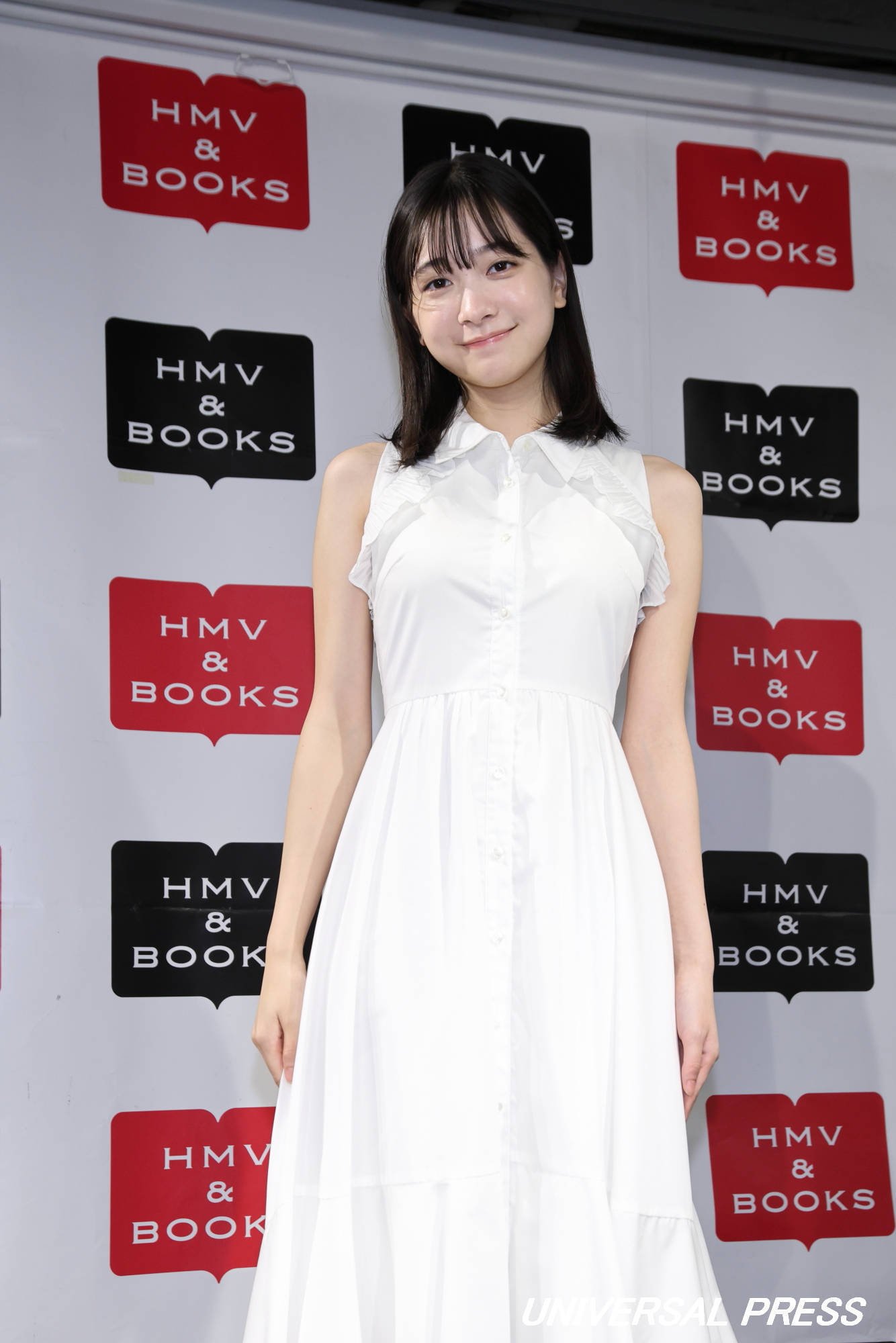 ミスマガジン2023」今森茉耶が1st写真集『恋がはじまる』の発売記念