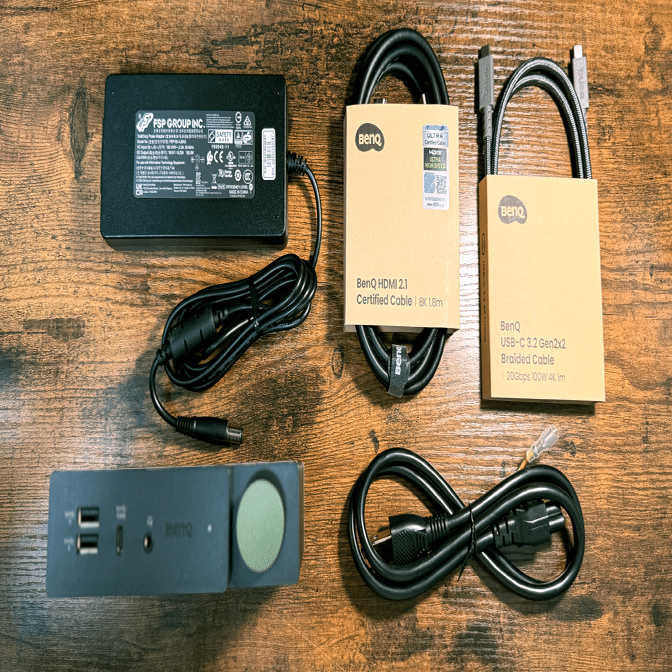 BenQ DP1310 USB-Cドッキングステーション Amazon.co.jp: BenQ beCreatus DP1310 13-in-1 ハイブリッド