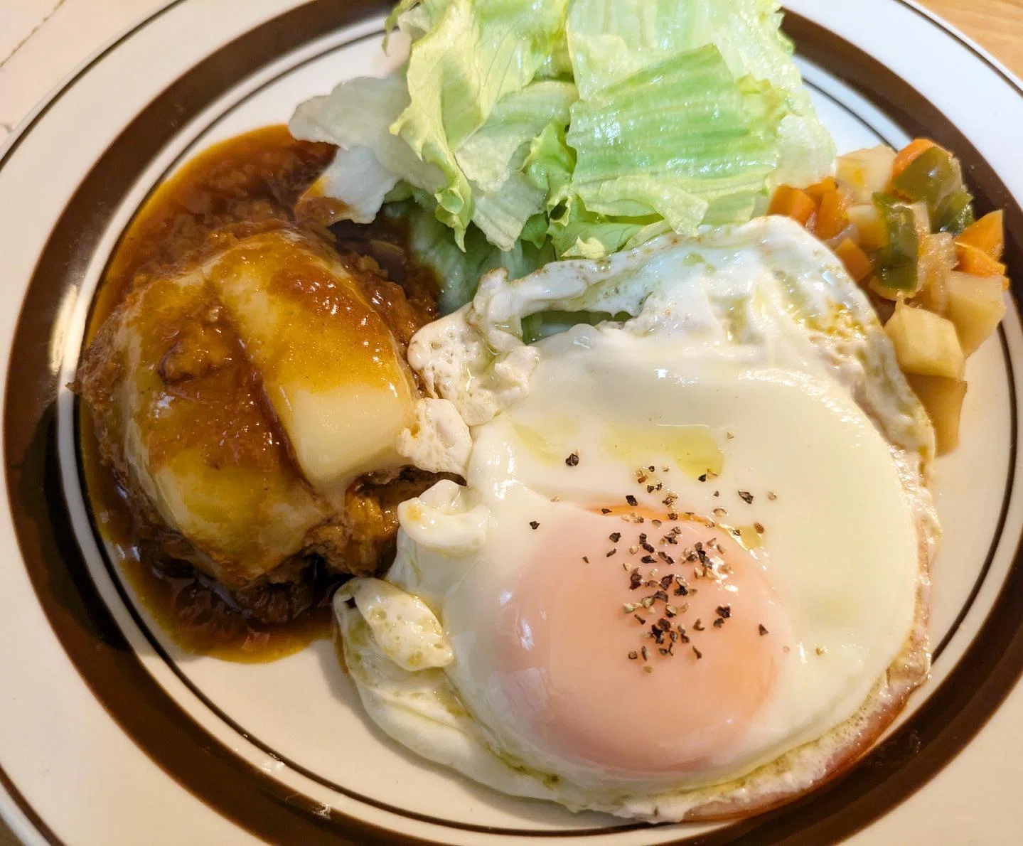 目玉焼きの魅力を語ろう。｜tokeiya