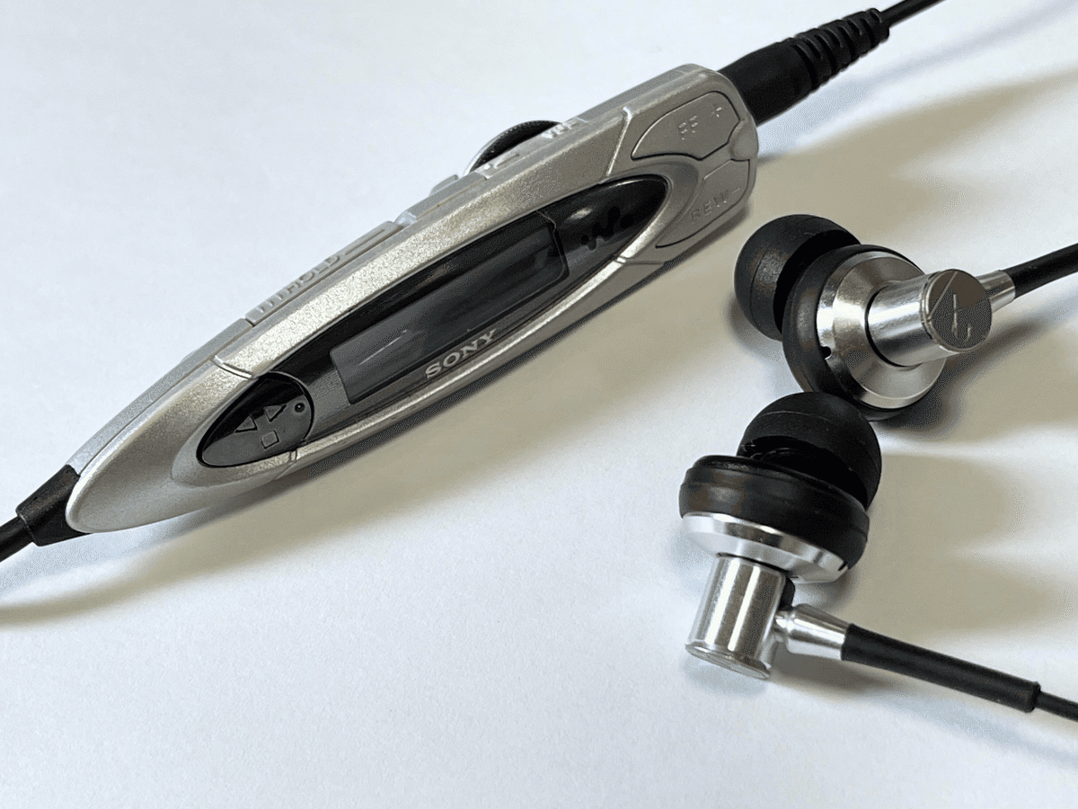 SONY MDR-EX90SLに政振ステッカーを貼り付け！｜Koki Sakai@KS Audio