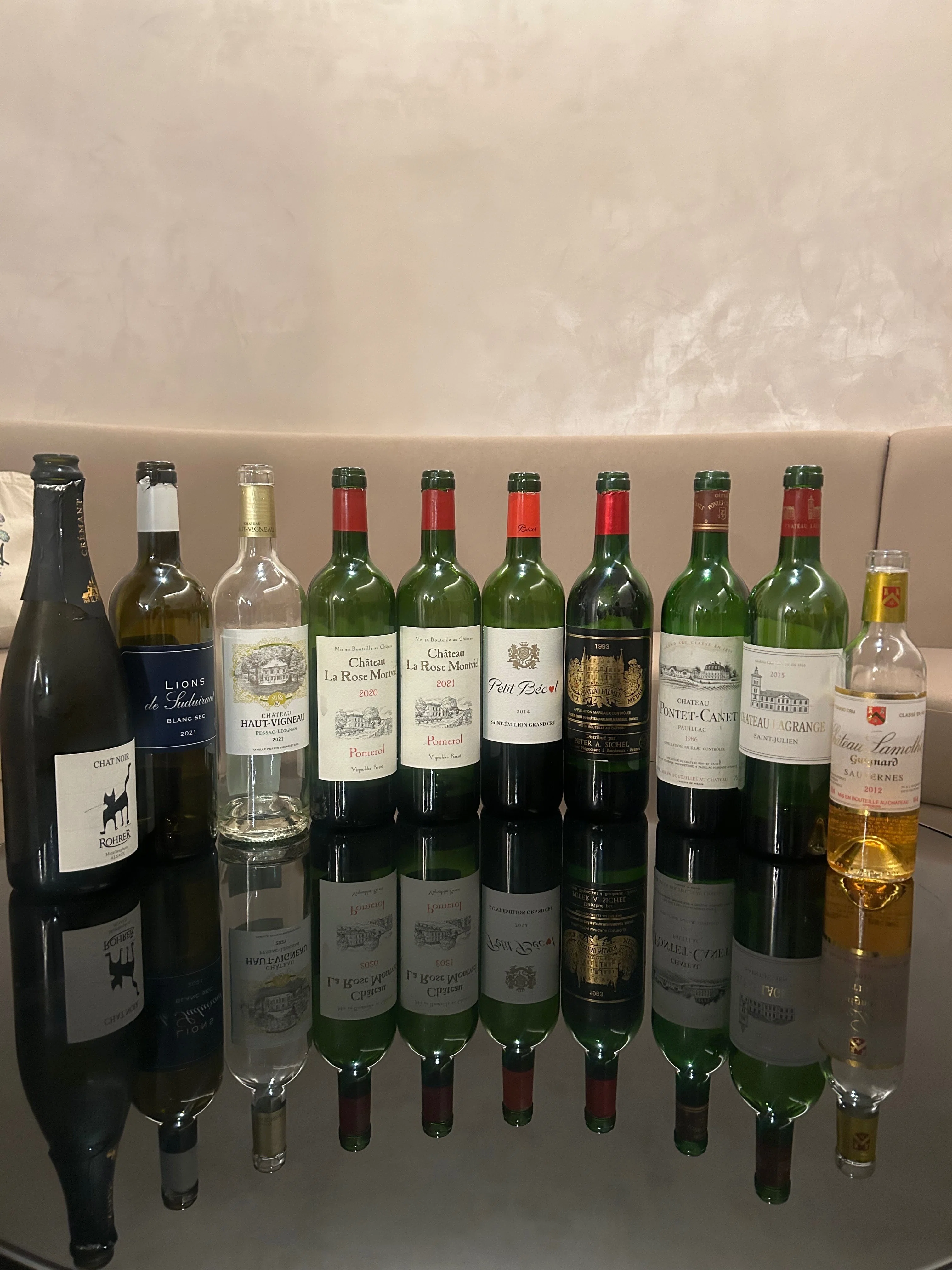 シャトーふらの白12本CHATEAU Furano VIN BLANC 椀子ヴィン シャトーふらの白12本CHATEAU Furano VIN BLANC 椀子ヴィン
