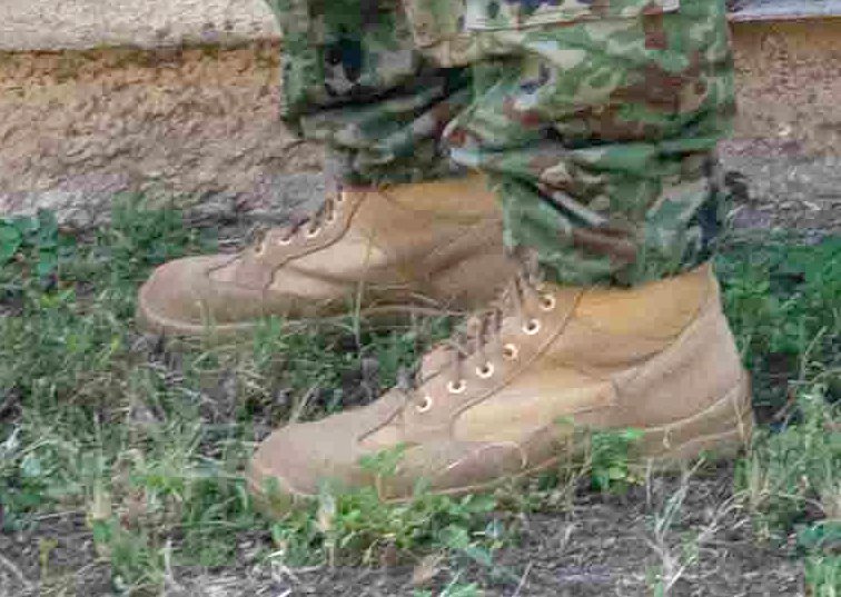 特殊部隊なくつ（その33）CRISPI S.W.A.T. DESERT GTX｜リコ