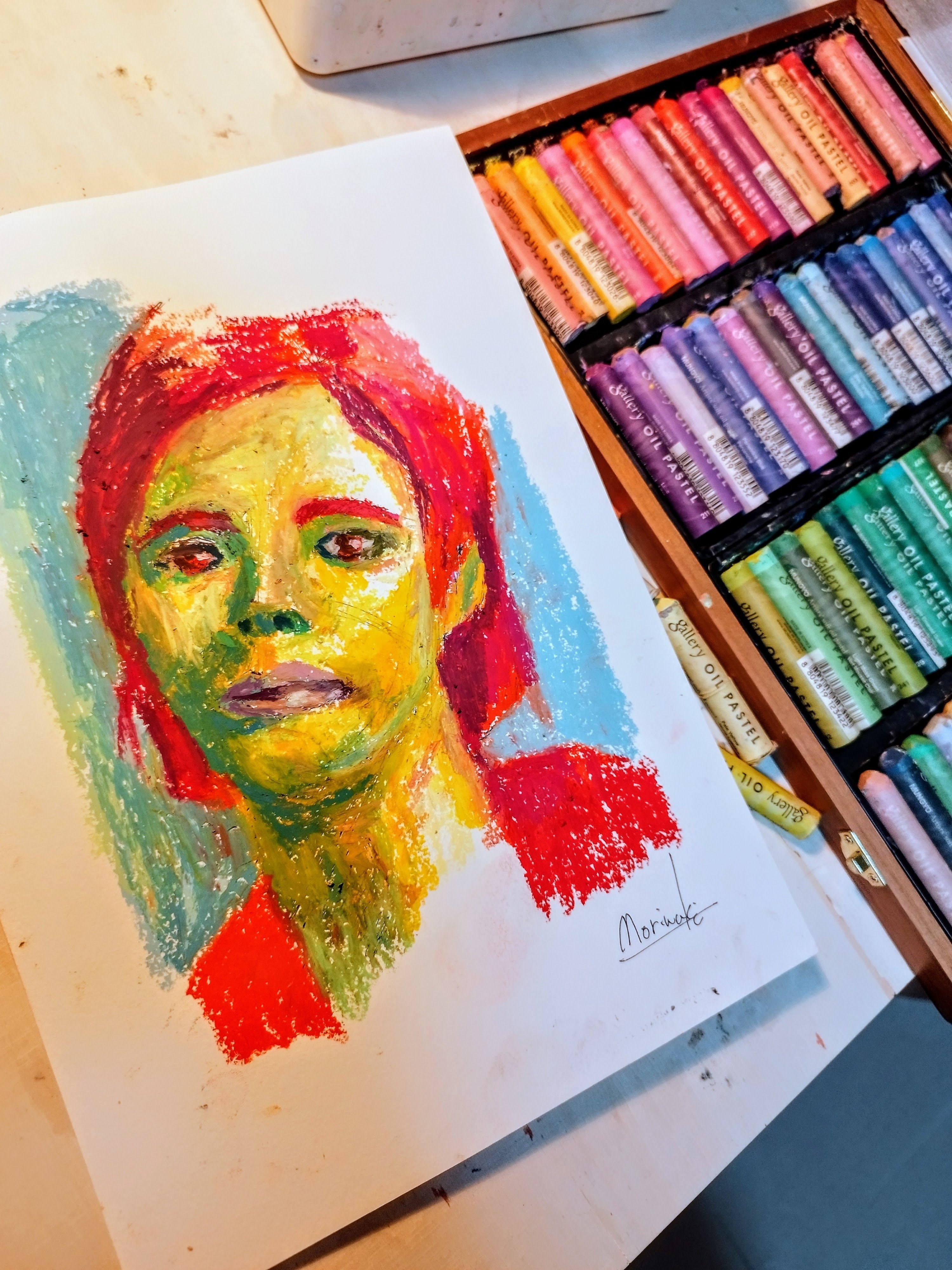 オイルパステル】初めて描いた人物画が怖すぎた。｜森脇由宇のなんやかんや