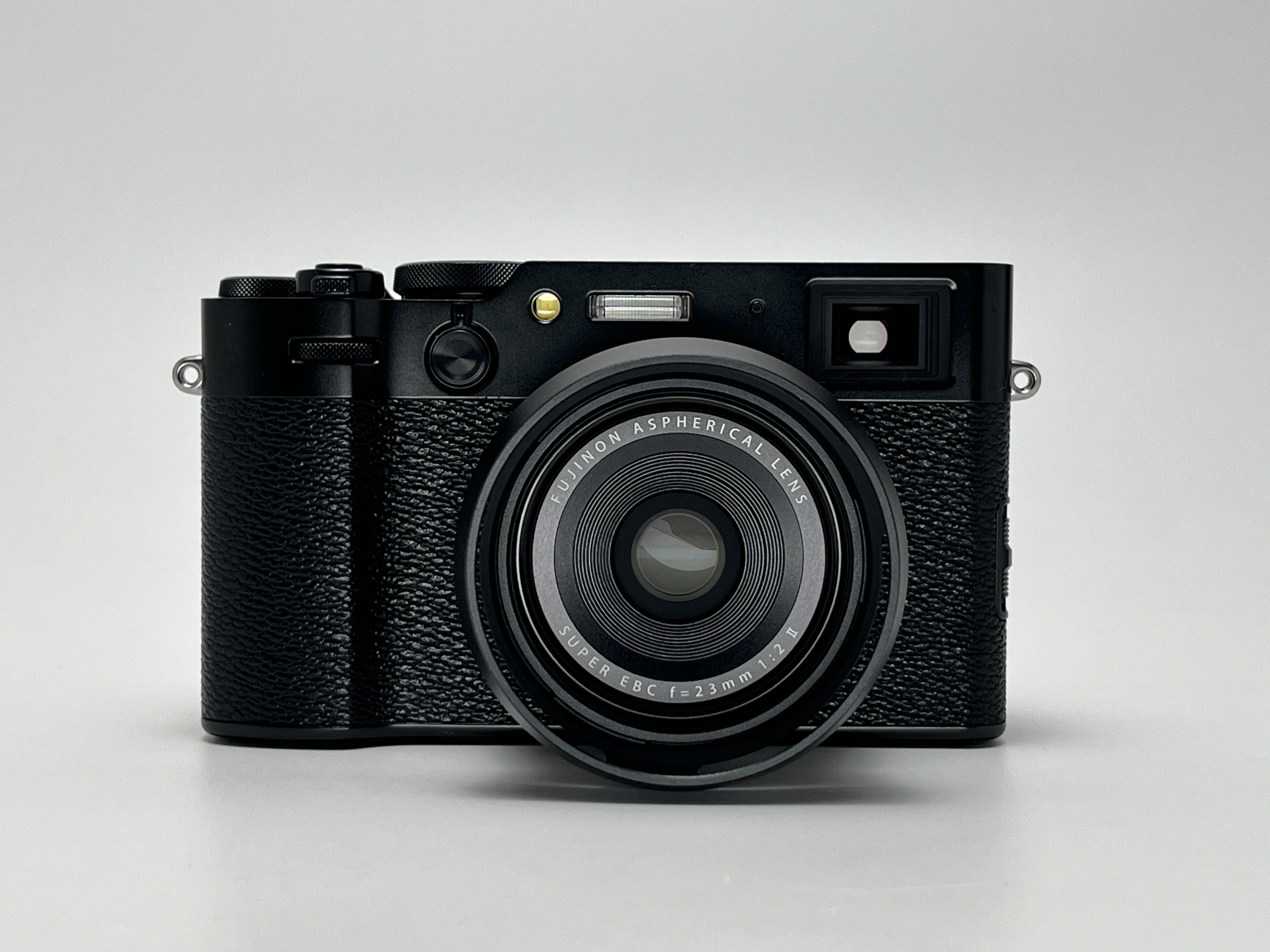 X100VIにレトロな見た目のレンズフードを付けてみた話|KuroBox X100VIにレトロな見た目のレンズフードを付けてみた話|KuroBox