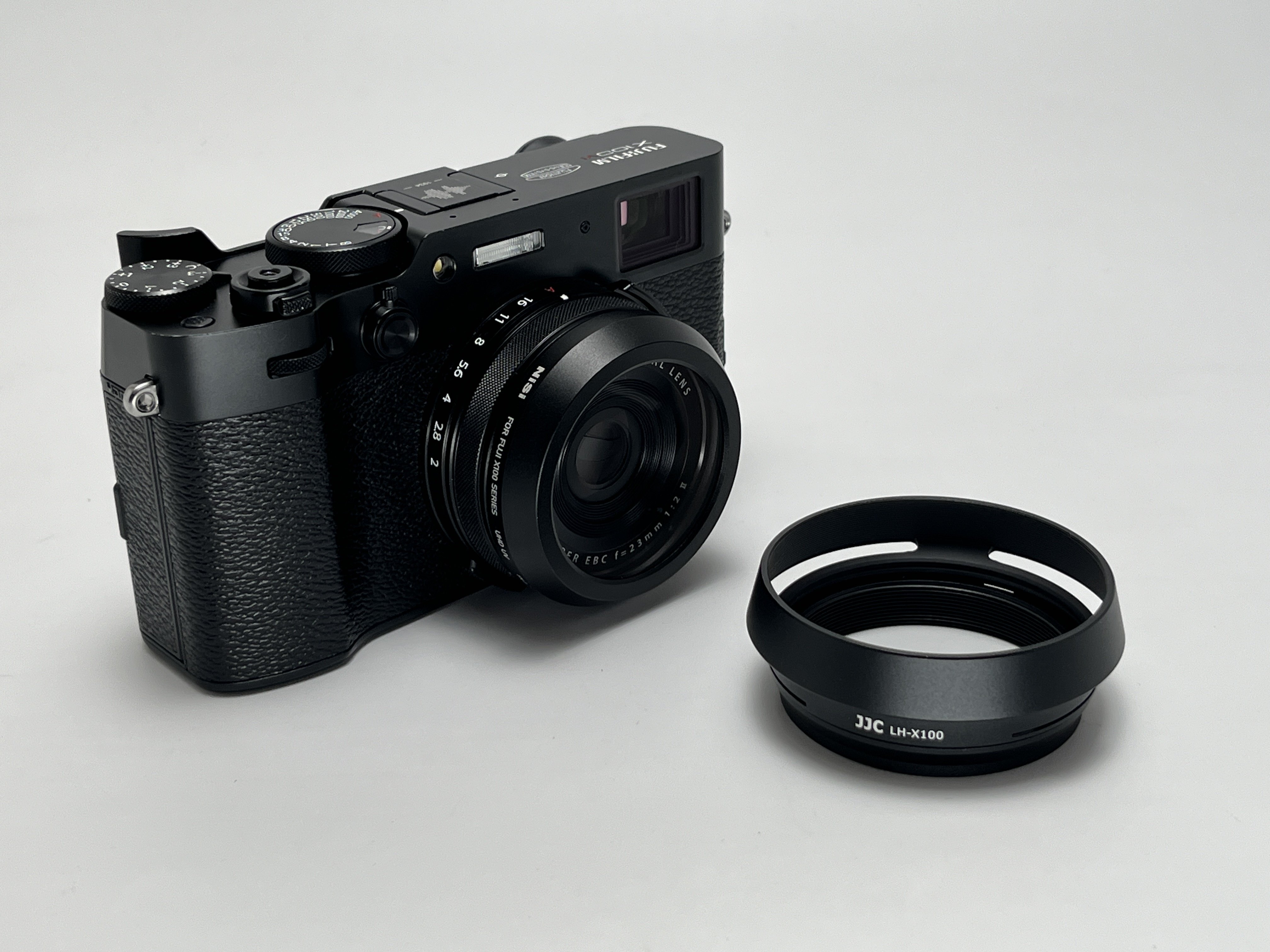 アダプターを使わずに X100VI にレンズ保護フィルターを付ける方法