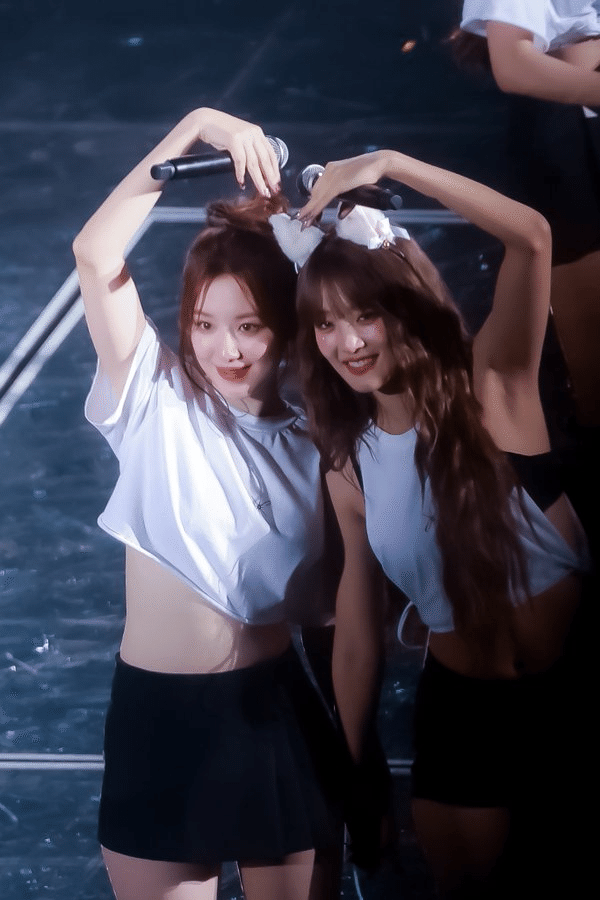 G)I-DLE gidle Bluetooth イヤホン ☆トレカ付き