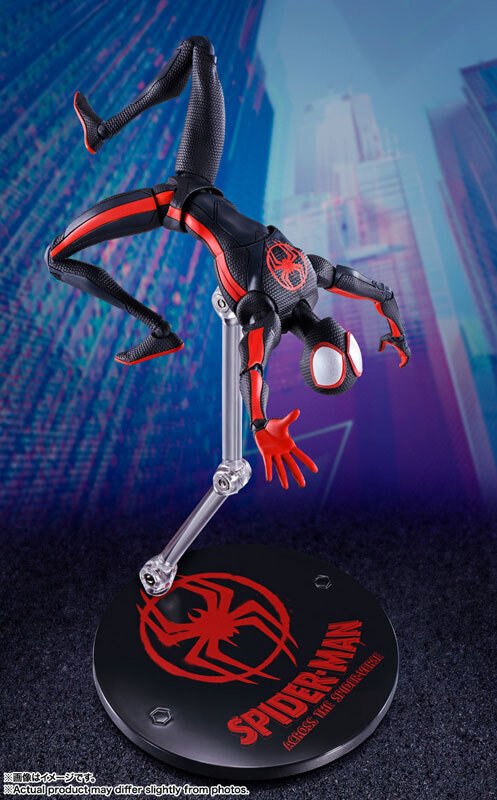スパイダーマン：アクロス・ザ・スパイダーバース』より、S.H.