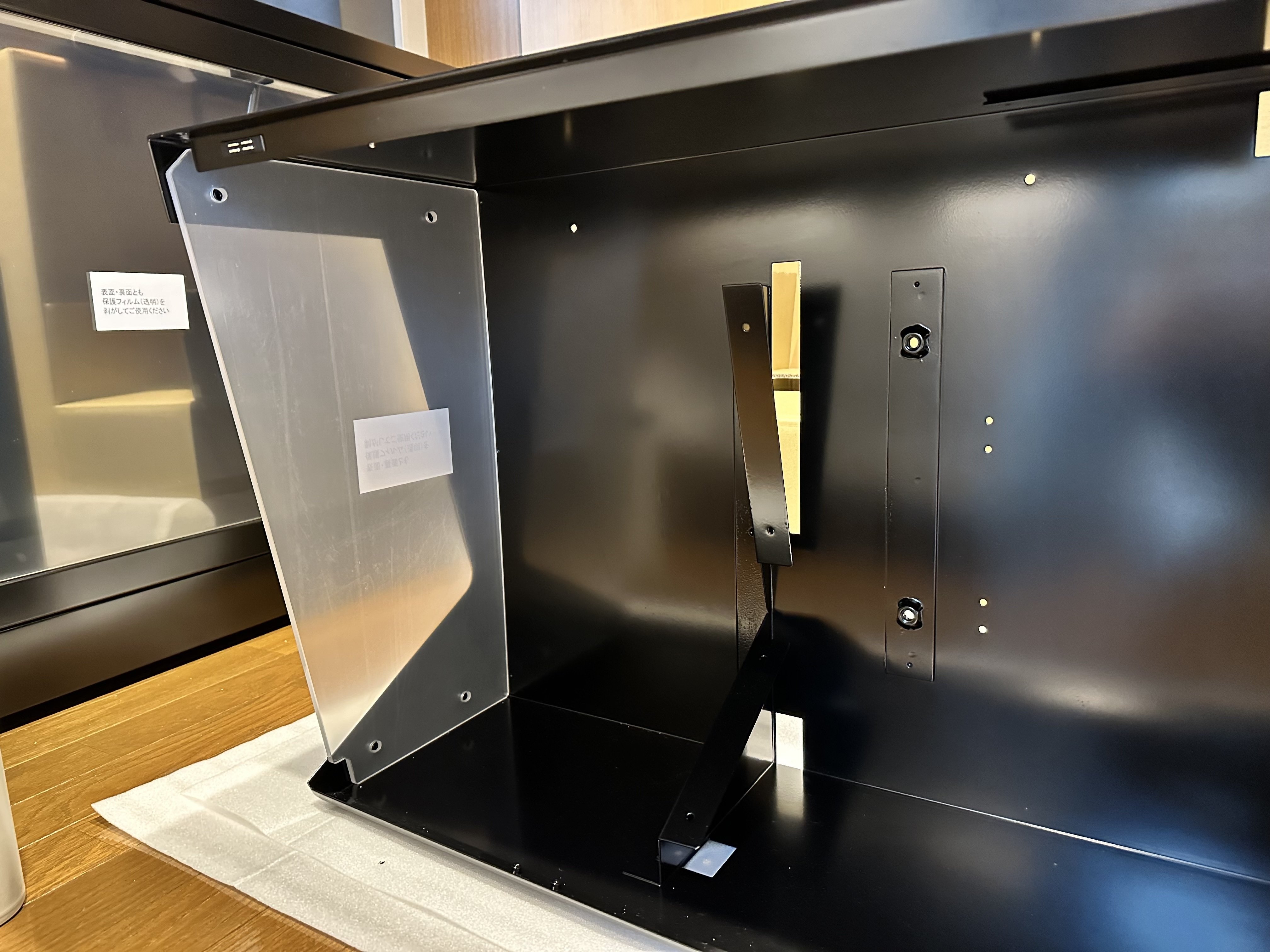 MCUSTA 「猛」VG10号鋼25度本刃付済　新古品。ケース＆展示BOX MCUSTA 「猛」VG10号鋼25度本刃付済 新古品。ケース＆展示BOX MCUSTA