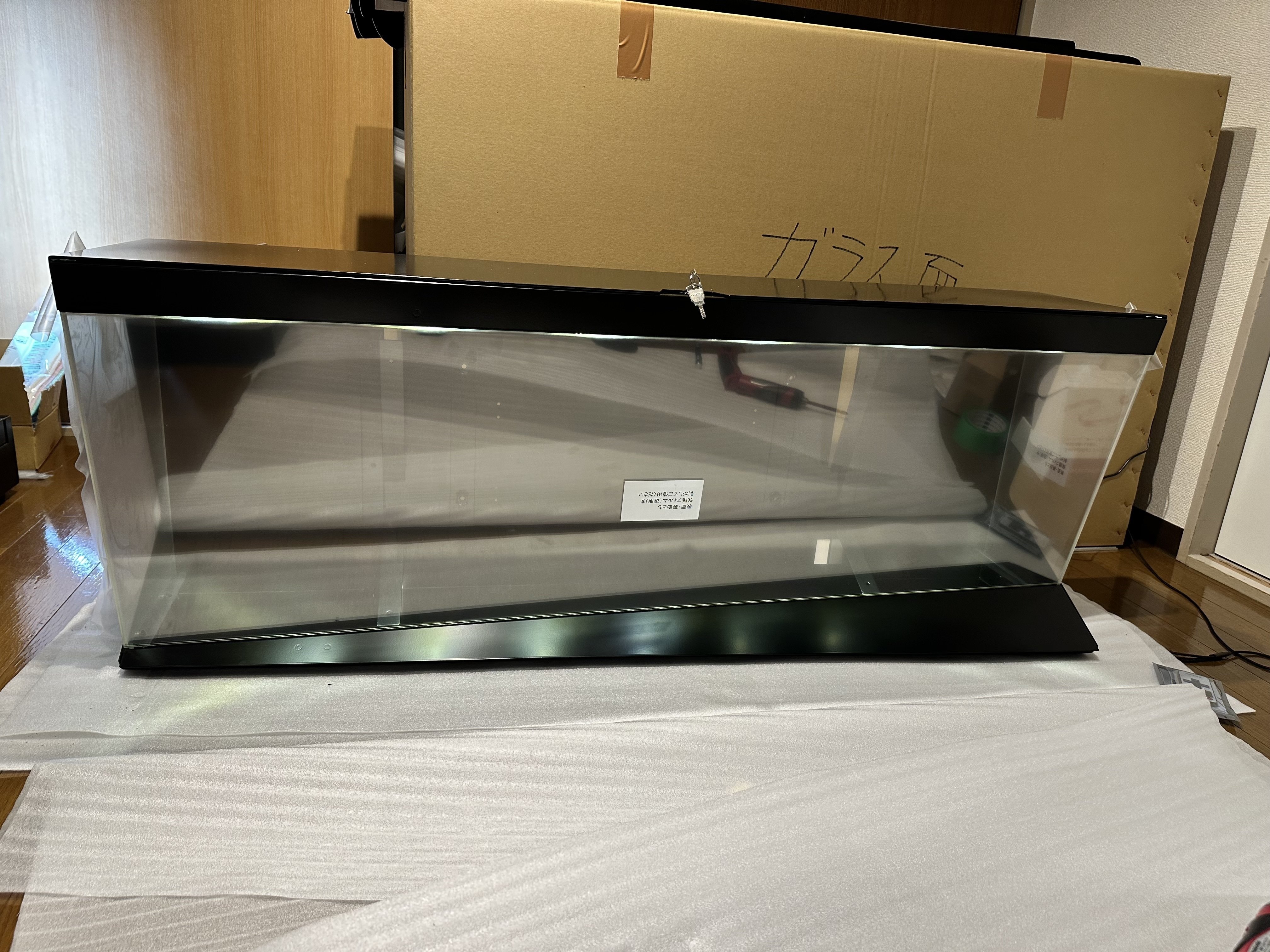 刀展示ケースEDGE⑩ 組立|刀箱師の日本刀ブログ 中村圭佑 刀展示ケースEDGE⑩ 組立|刀箱師の日本刀ブログ 中村圭佑