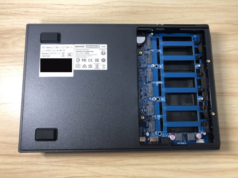 ASUSTOR FLASHSTOR 6 (FS6706T)レビュー！夢のオールフラッシュ